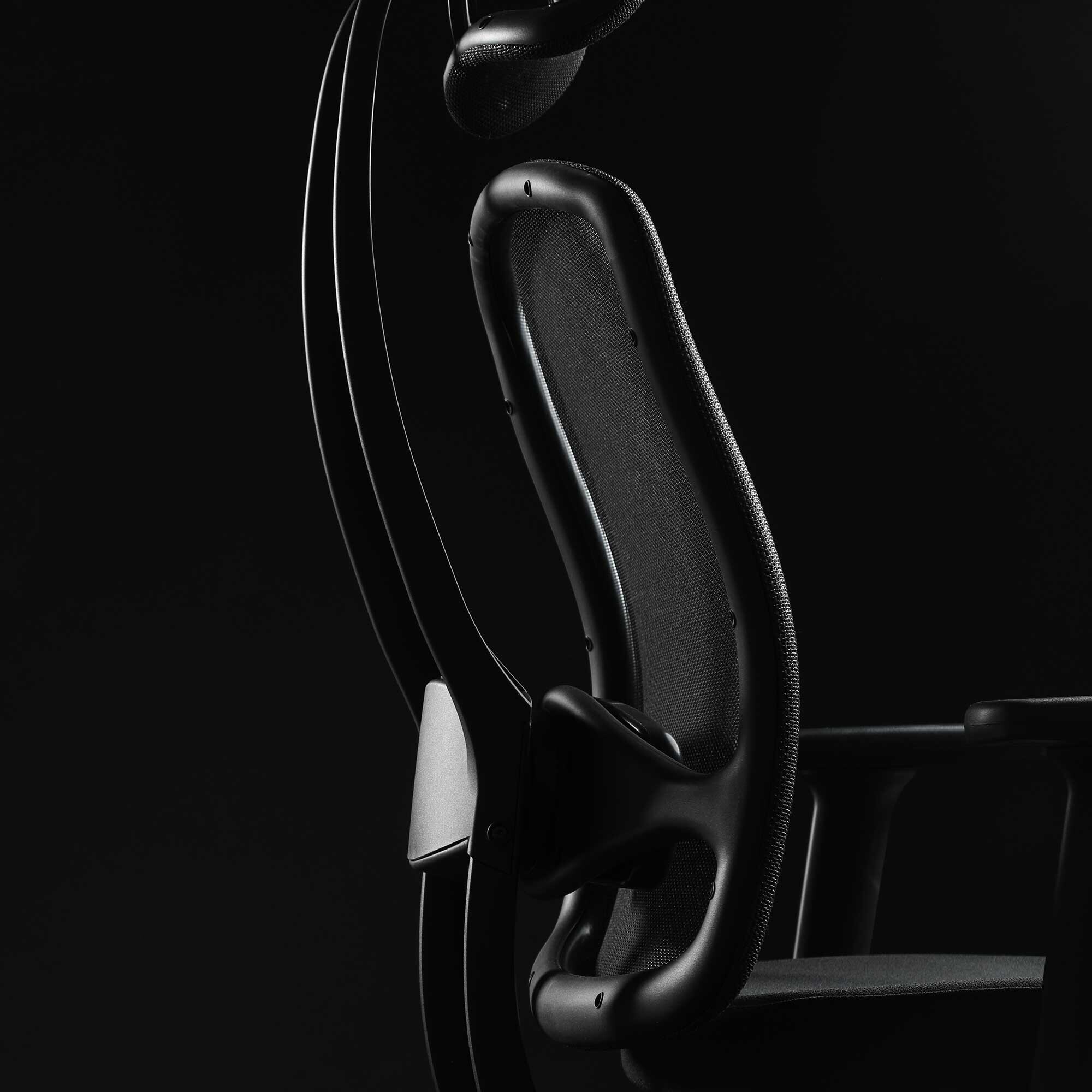 Limited Black Edition AluMedic Office Chair
