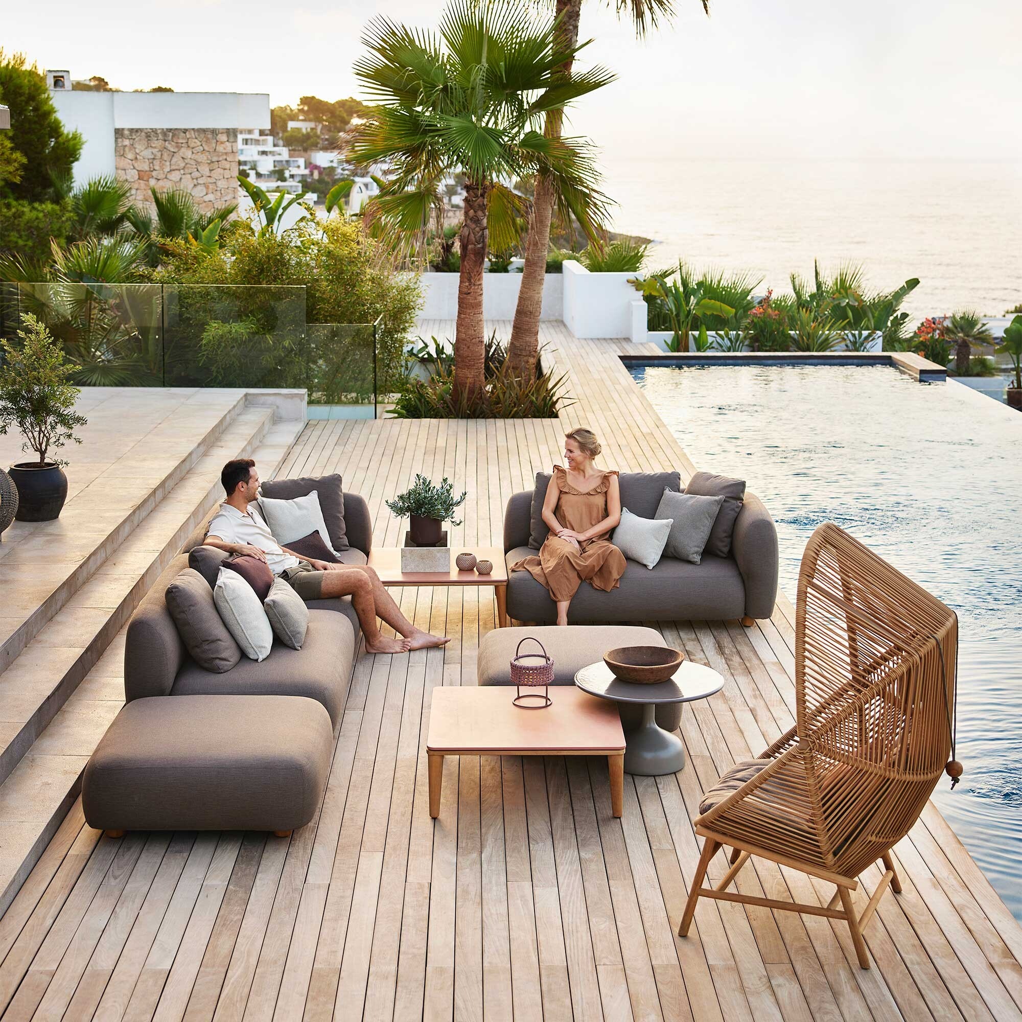 Capture 2 Seater Sofa Middle Module