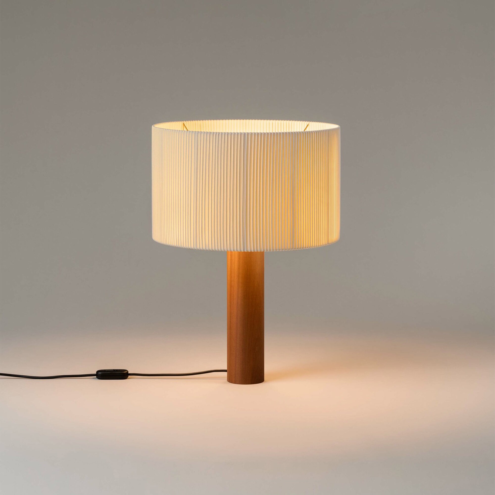Moragas Table Lamp