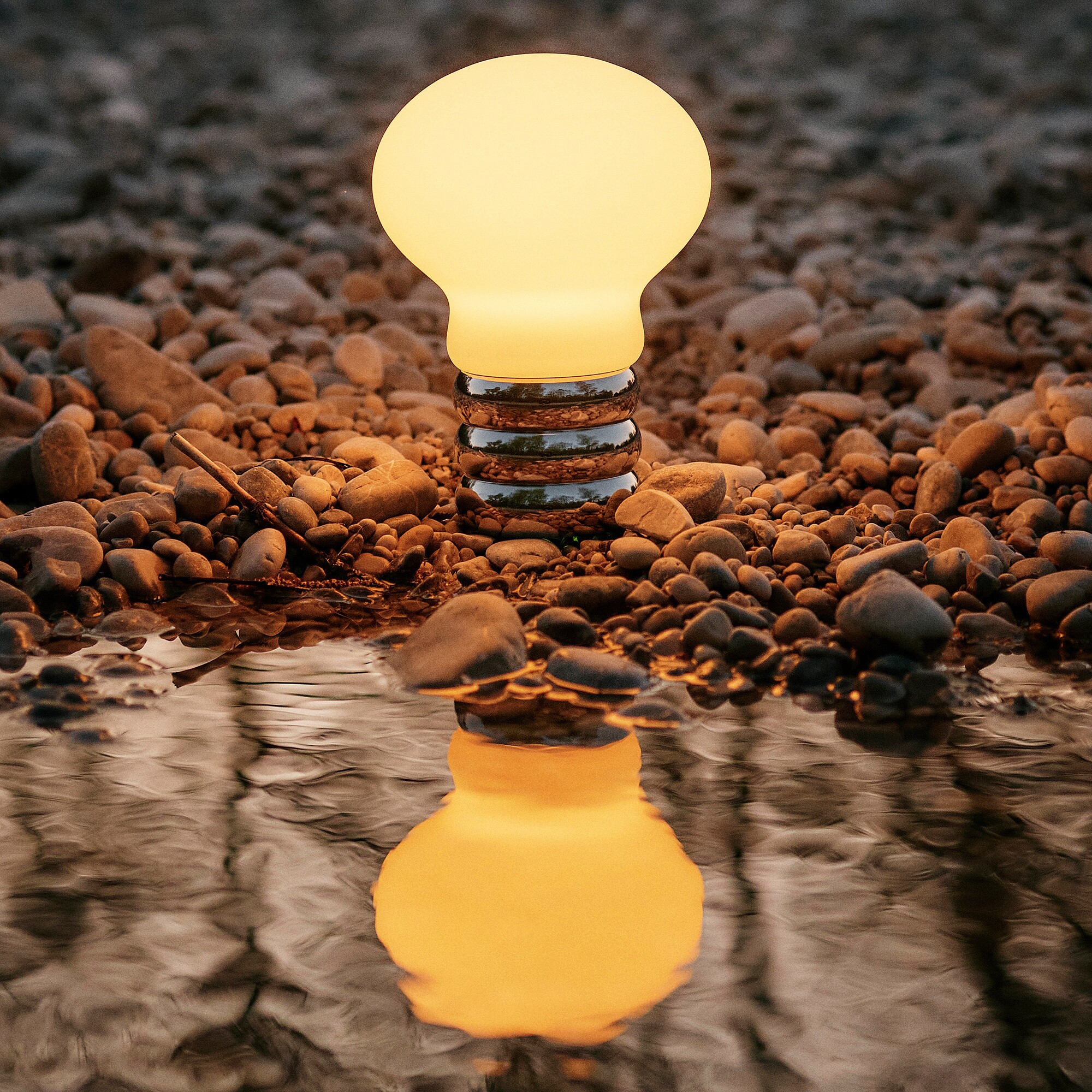 B.Bulb LED Lamp with Battery