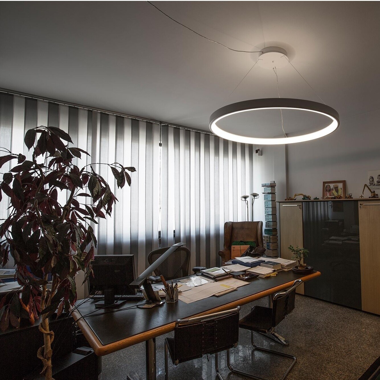 Lunaop 2086 LED Suspension Lamp