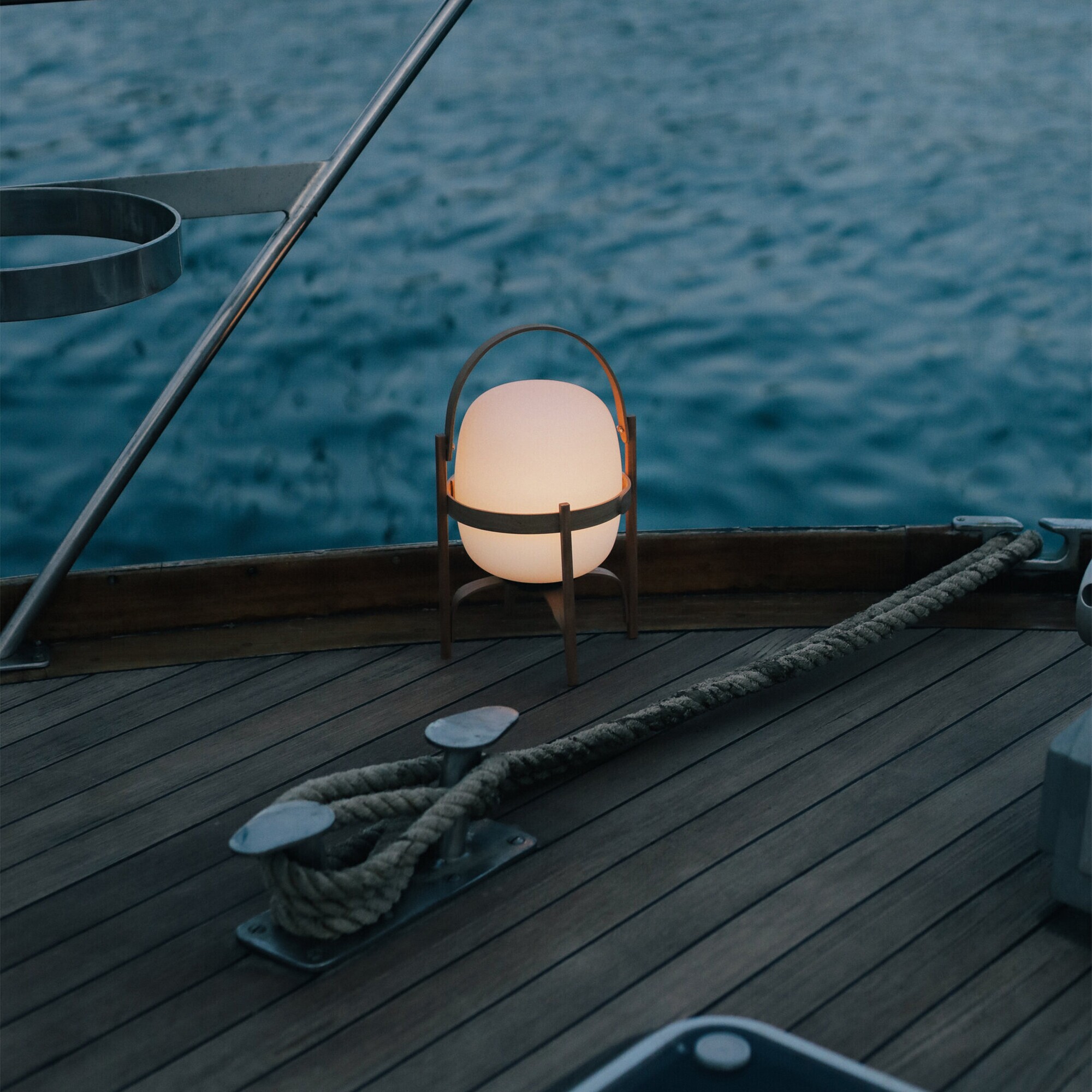 Cestita Batería LED Lamp with Battery Glass