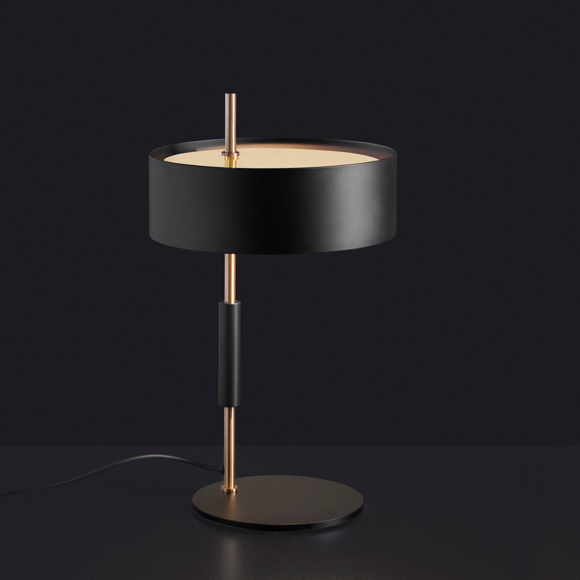 1953/ 243 Table Lamp