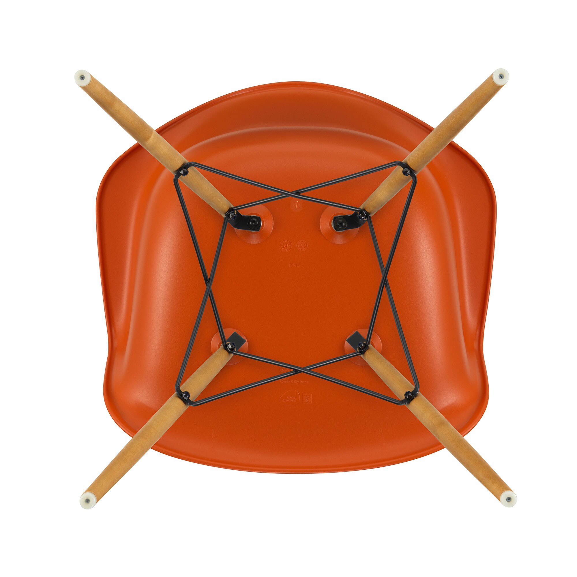 Eames Plastic Armchair DAW RE Golden Maple Base