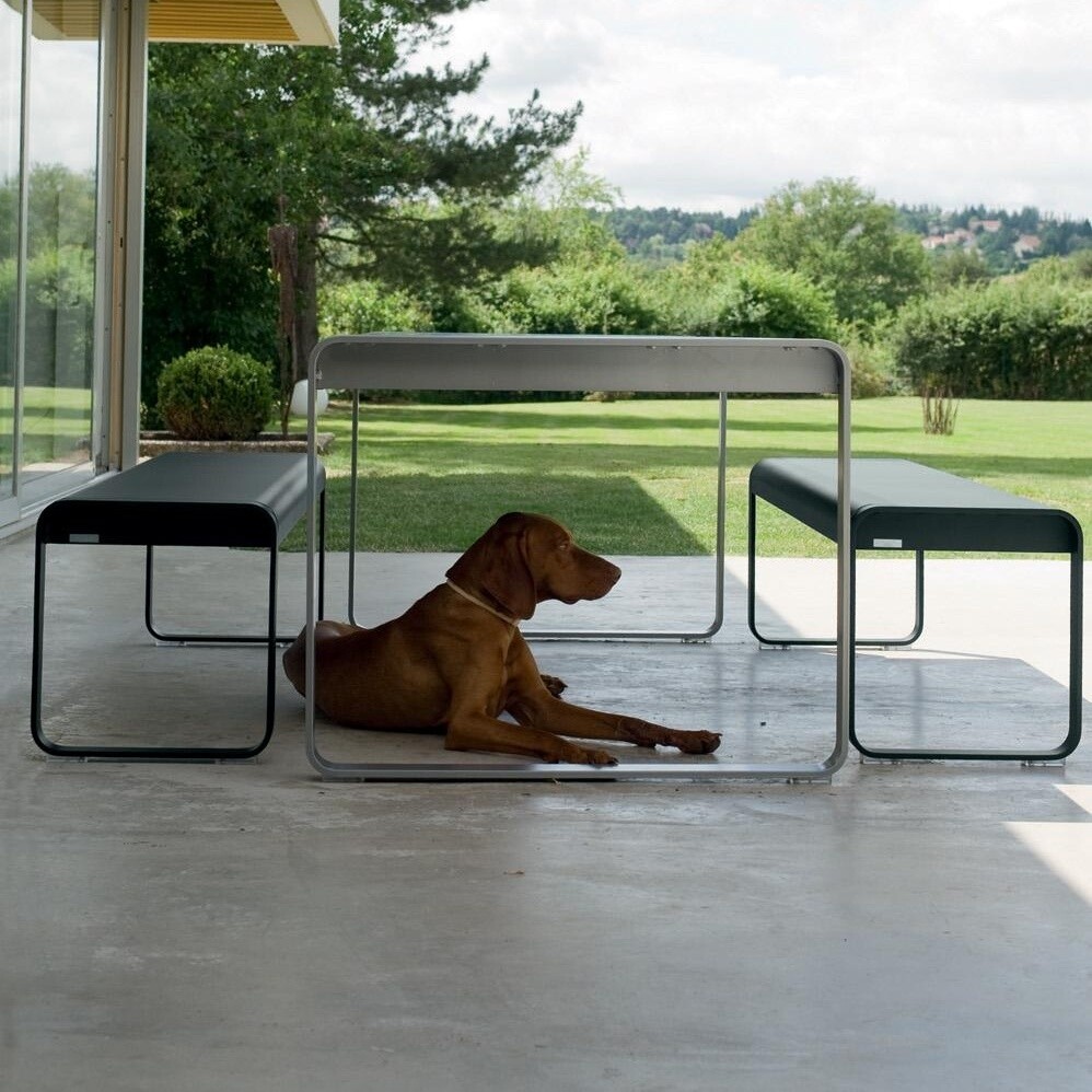 Bellevie Garden Table