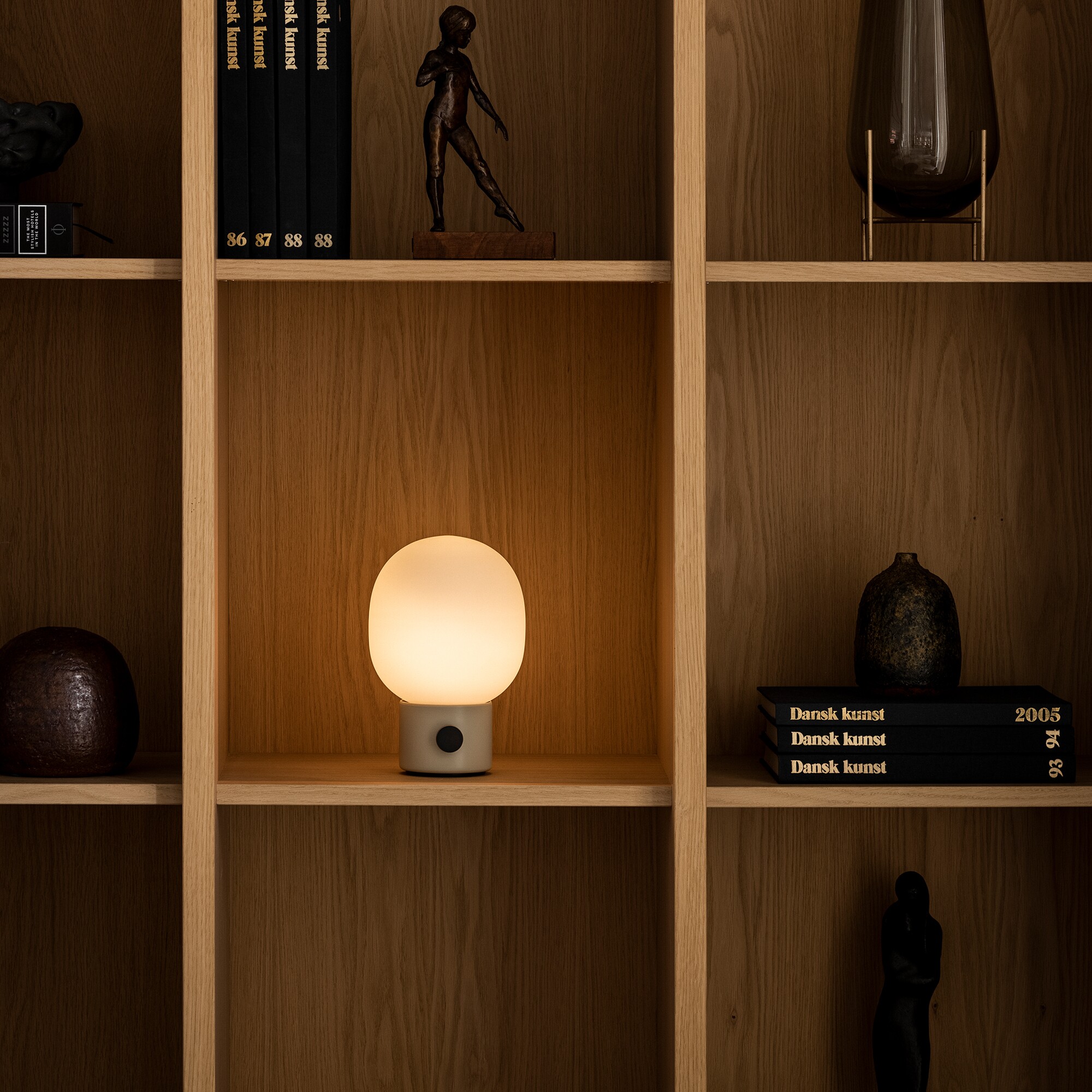 JWDA Battery Table Lamp