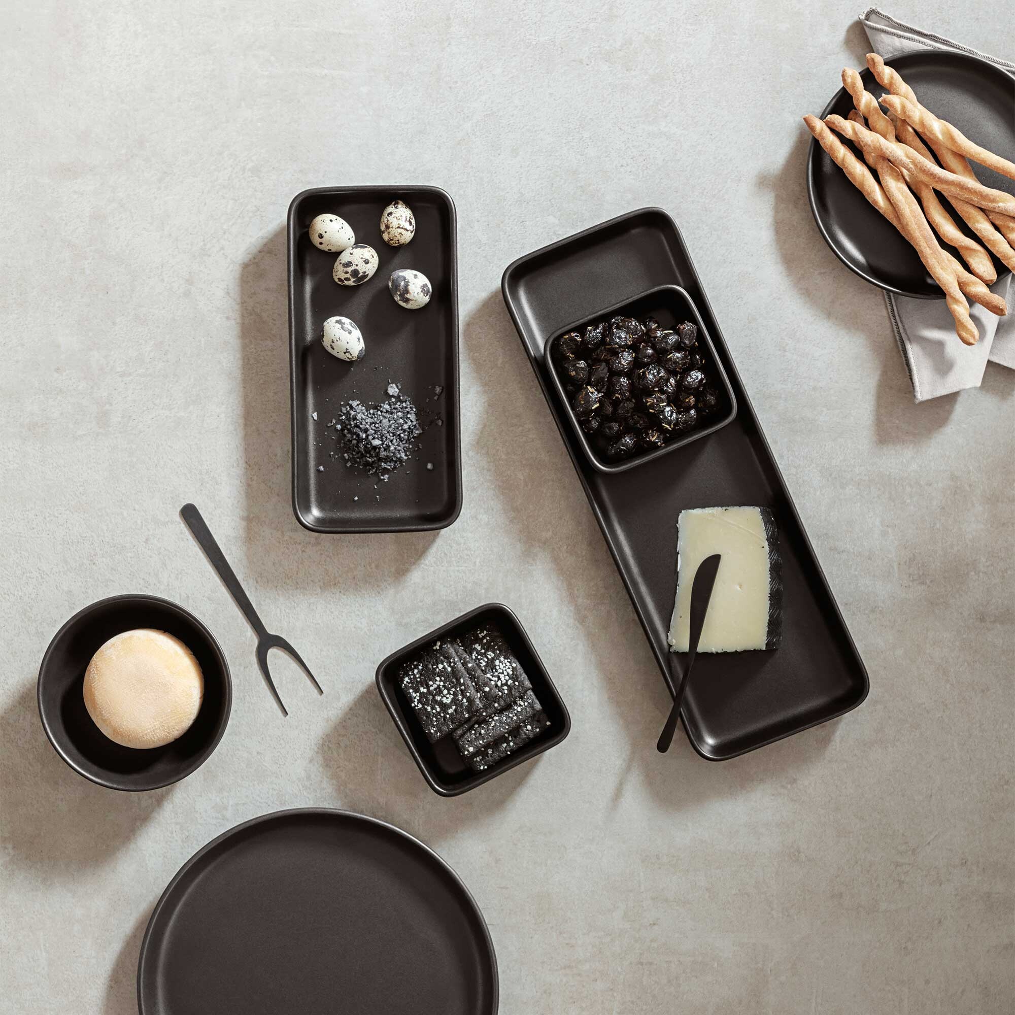 Nordic Kitchen Platter 37x13cm