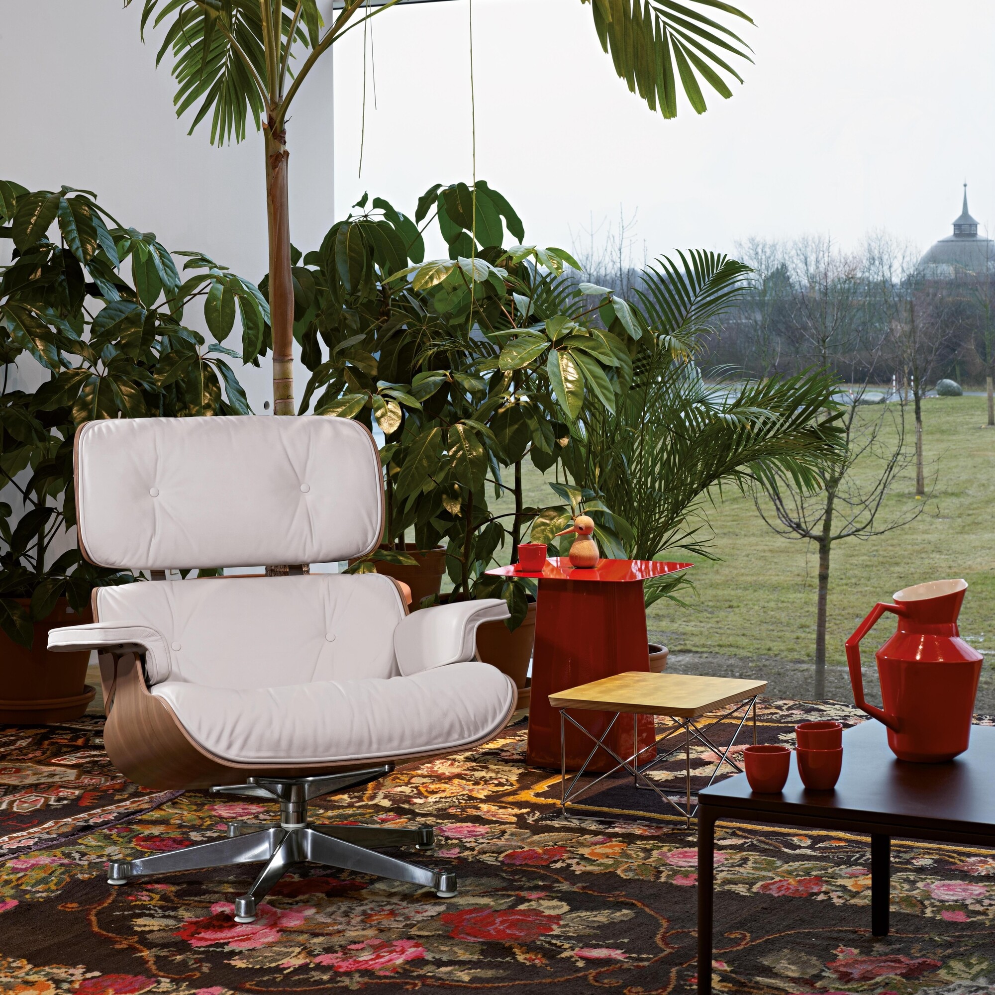 Eames Lounge Chair Leather