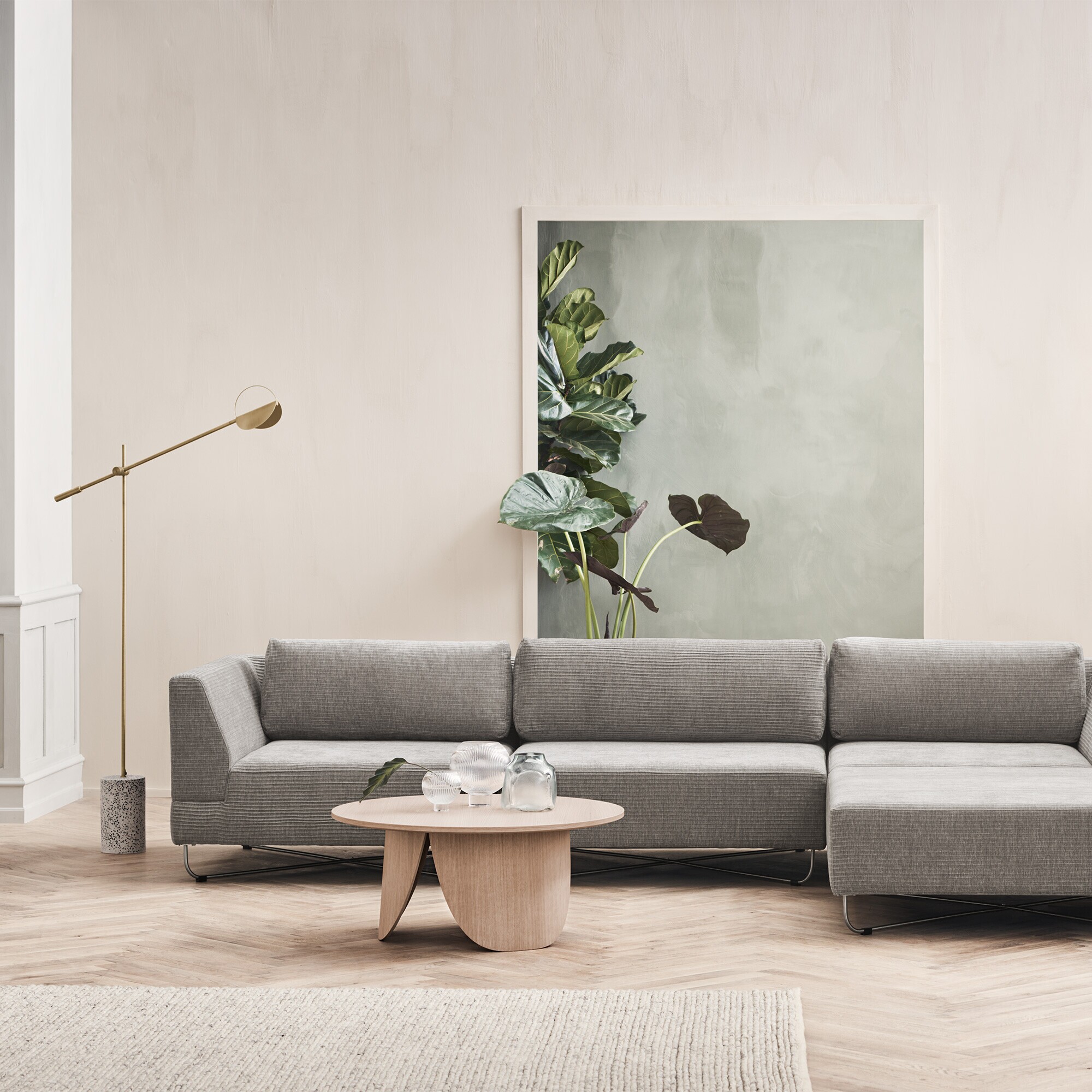 Leaves LED Floor Lamp