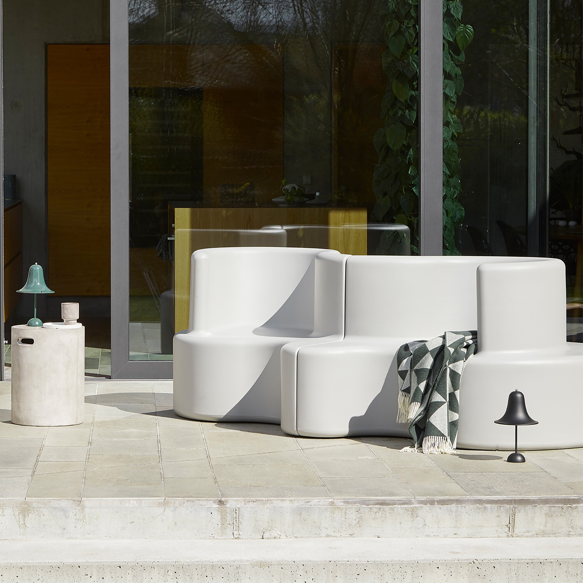 Cloverleaf In/Outdoor Sofa Right Unit