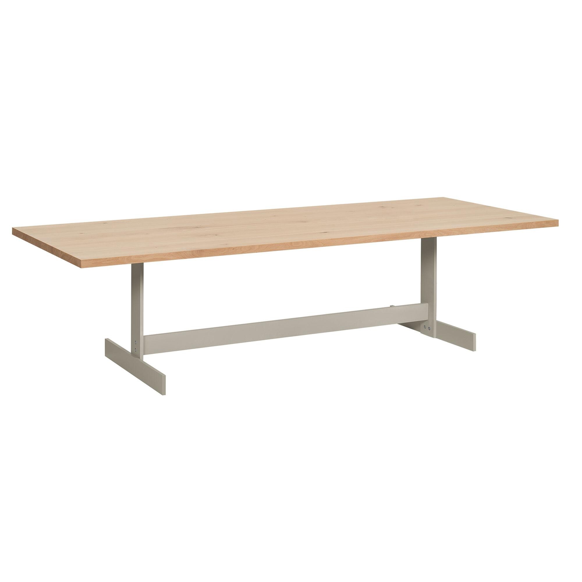 e15 TA23 Kazimir Dining Table