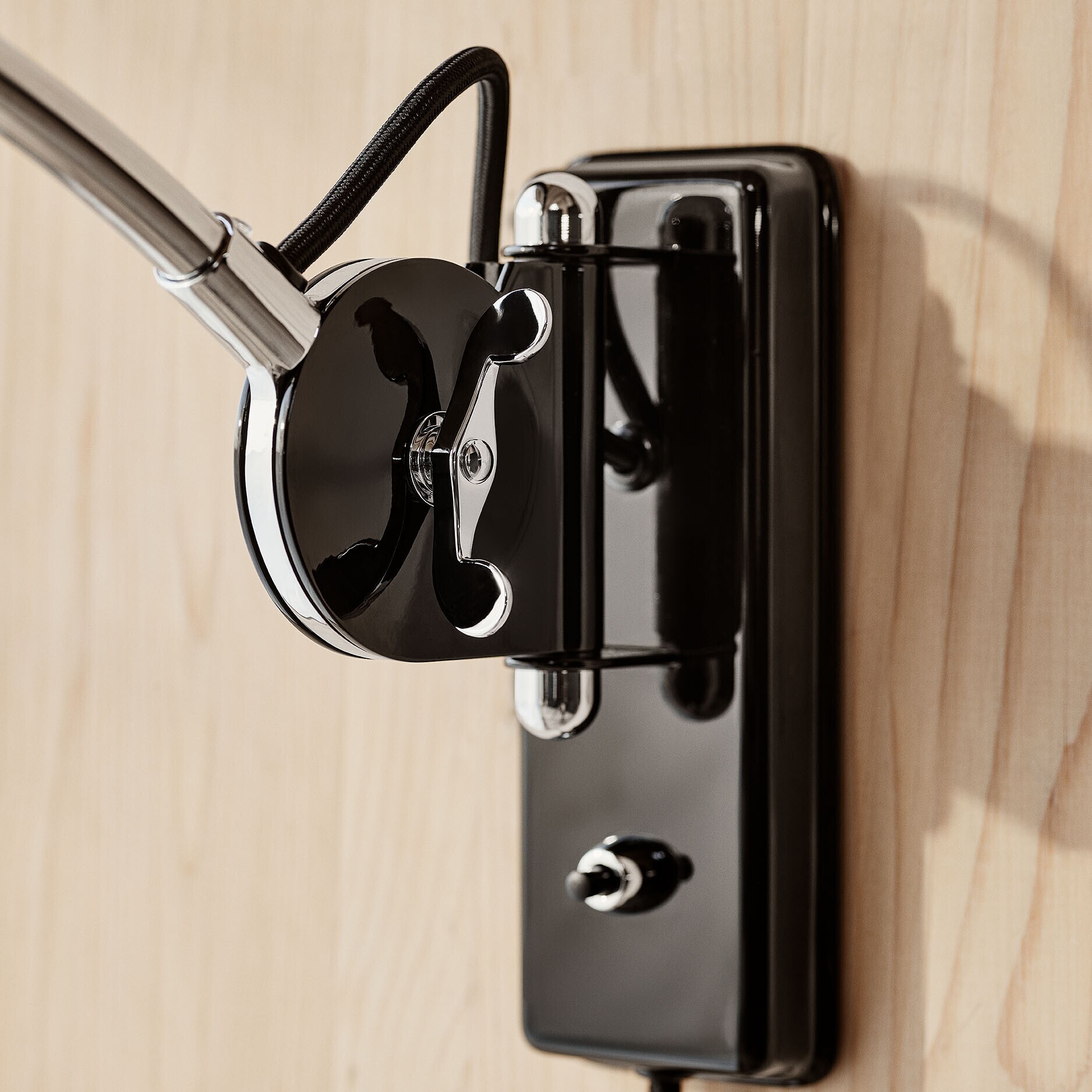 Kaiser Idell™ 6559-W Wall Lamp