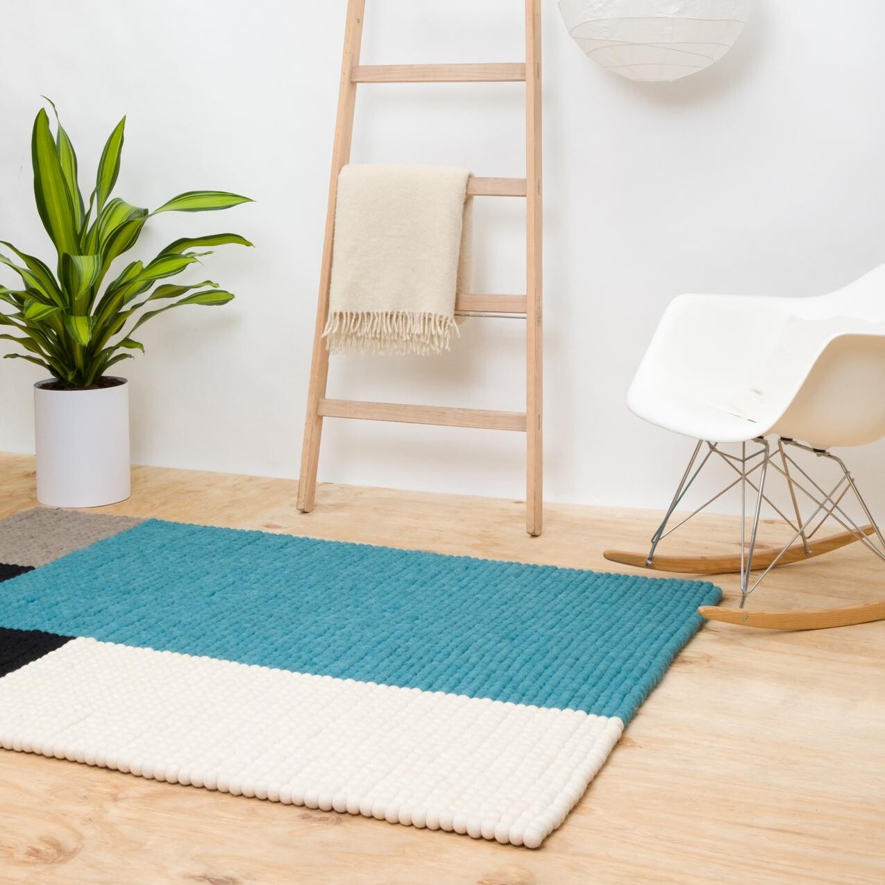 Cube Felt Ball Rug rectangular