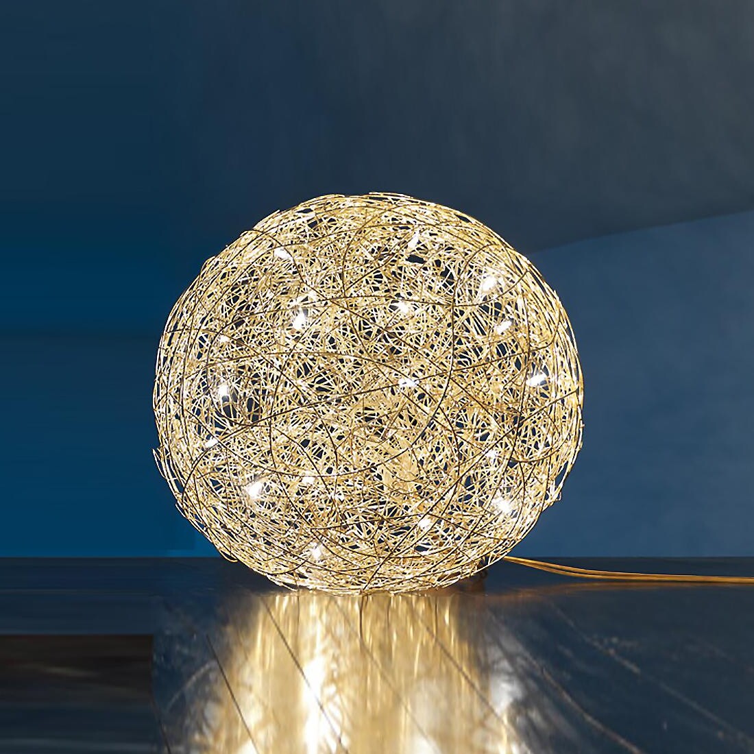 Fil de Fer F Floor Lamp