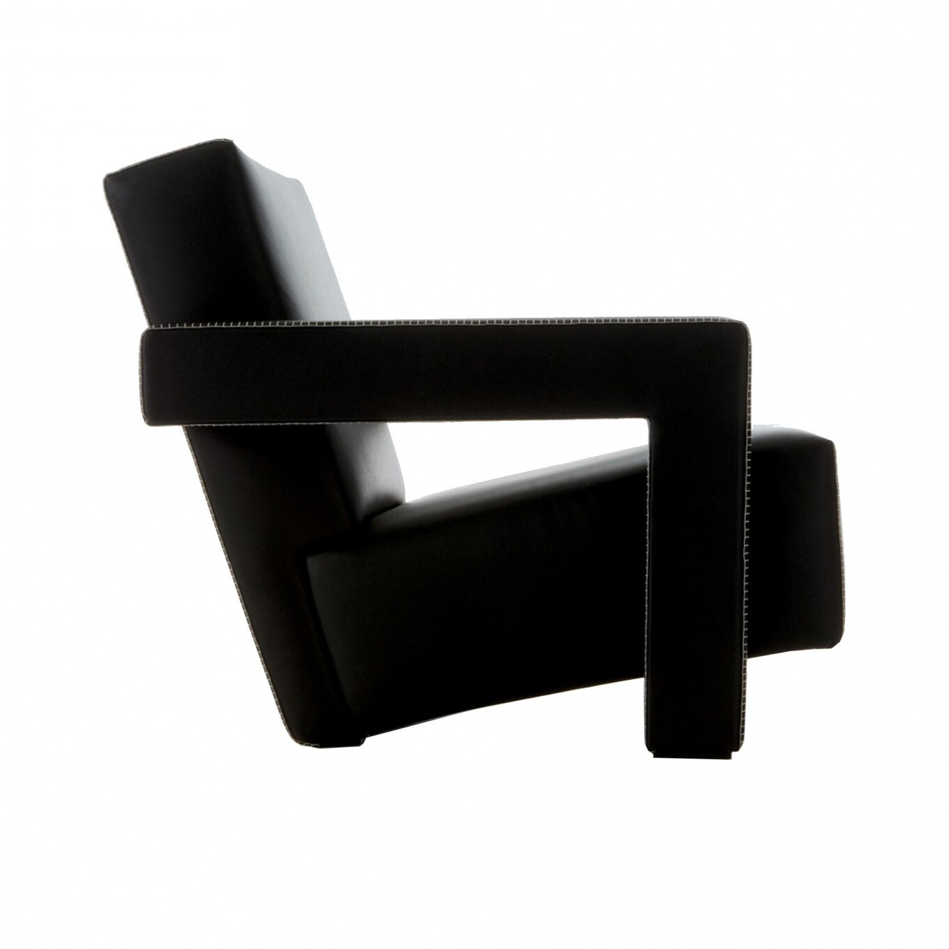 637 Utrecht Leather Chair