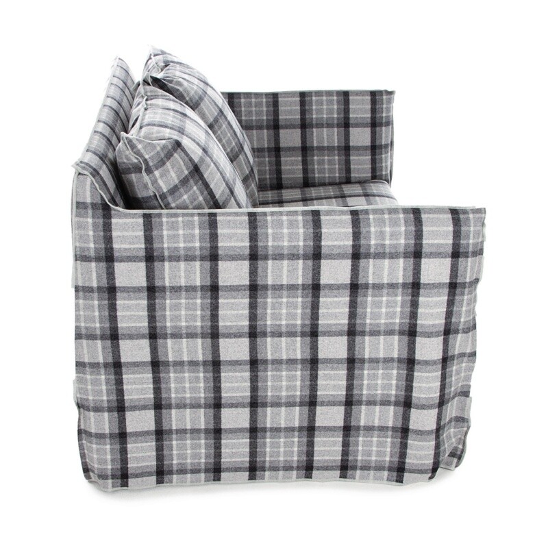 Ghost 09 Lounge Armchair