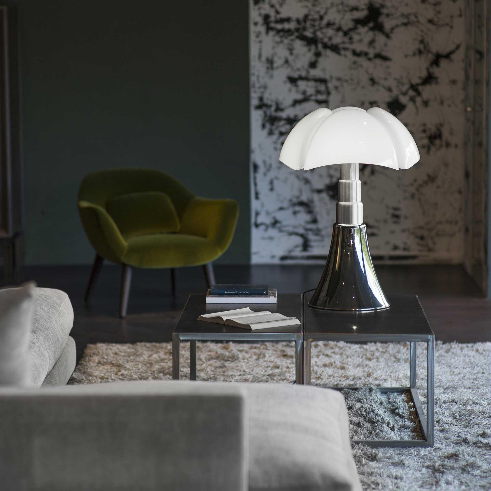 Pipistrello LED Table Lamp dimmable