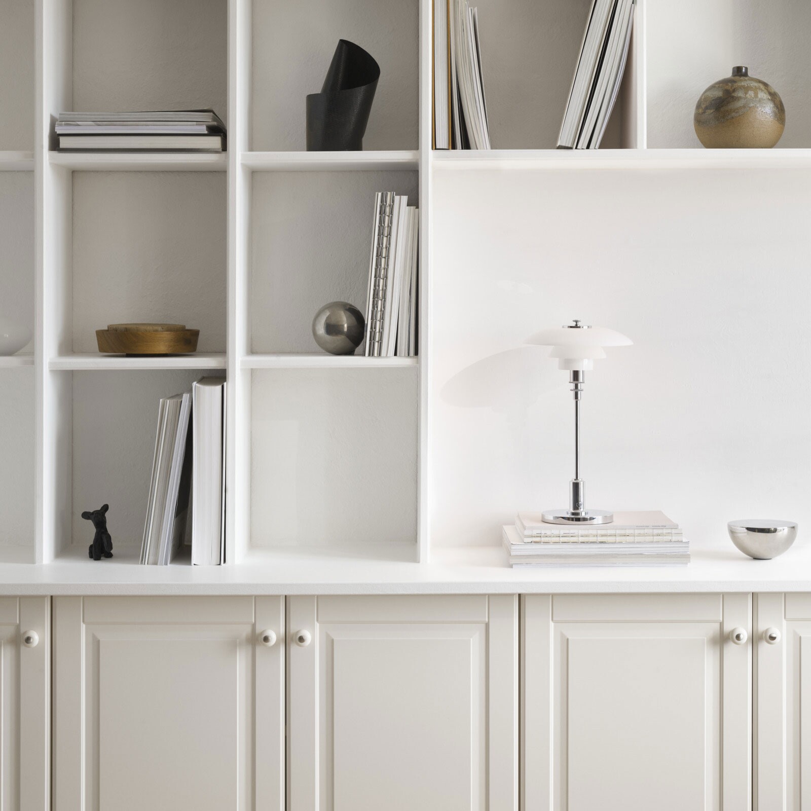 PH 2/1 Portable LED Table Lamp with Battery