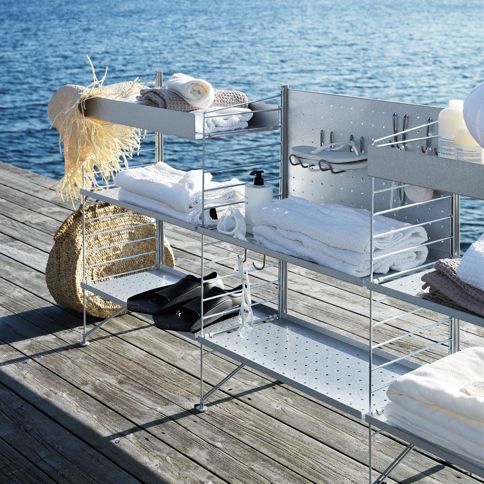 String System Outdoor Shelf High Edge