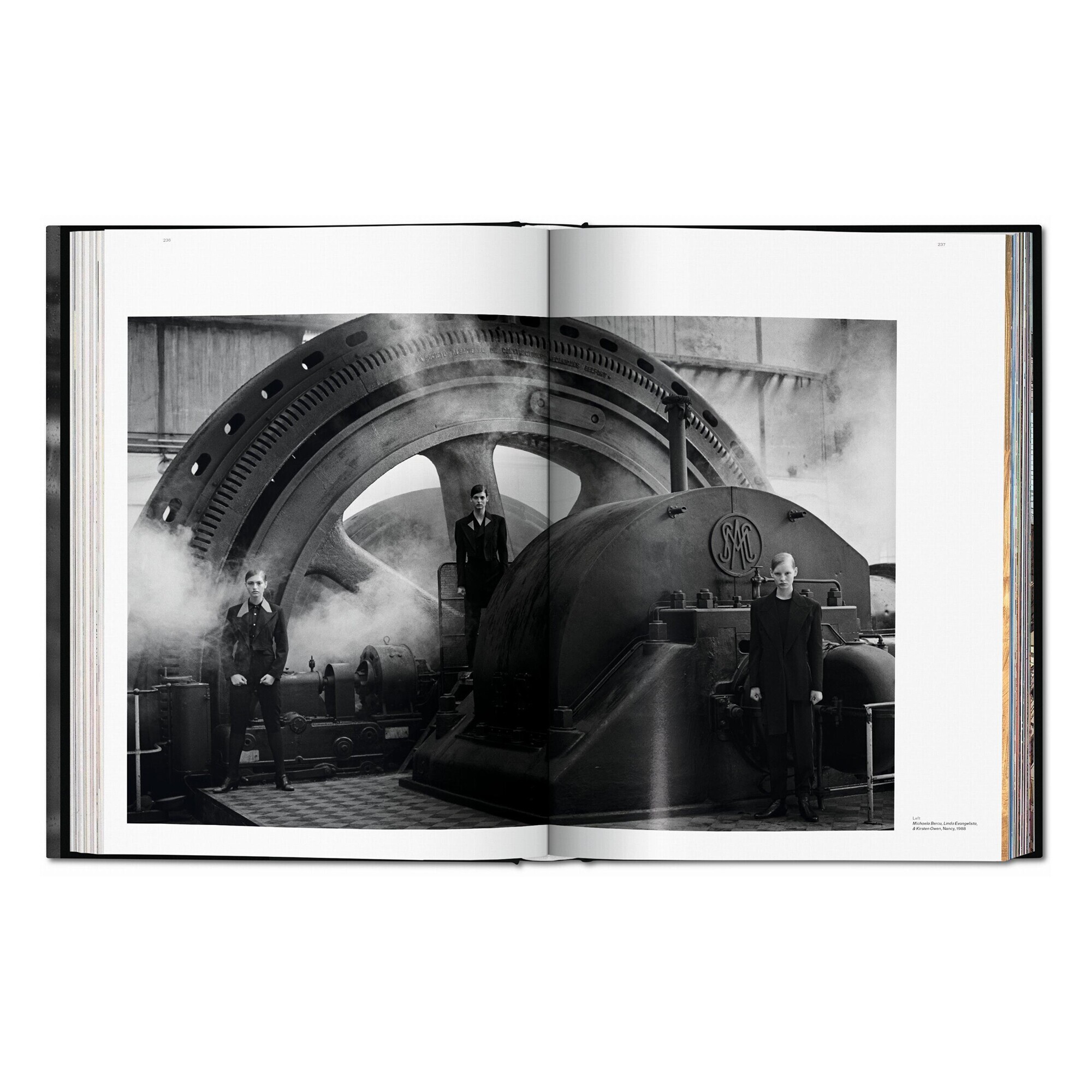 Peter Lindbergh On Fashion Photography Illustrated Book
