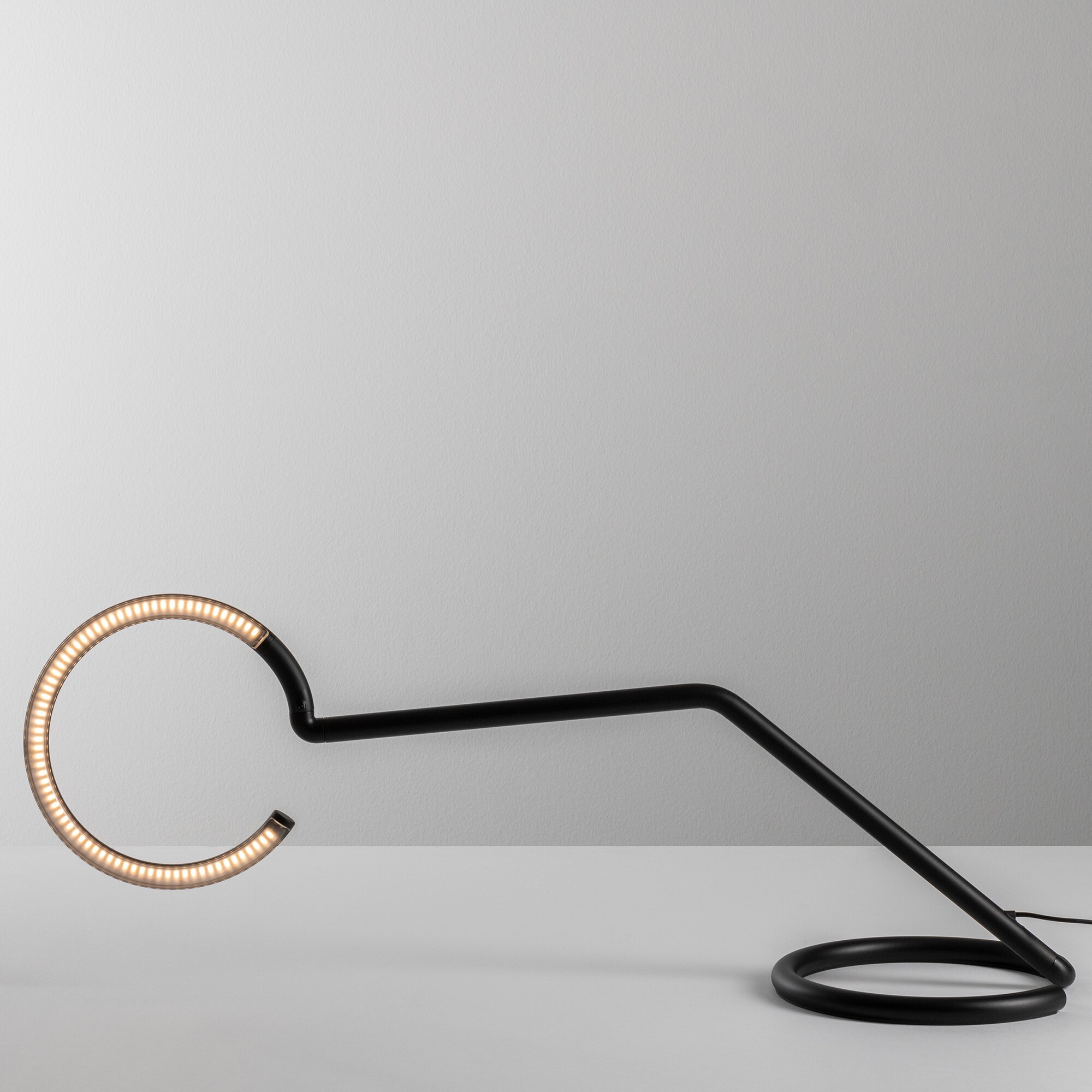 Vine Light LED Table Lamp