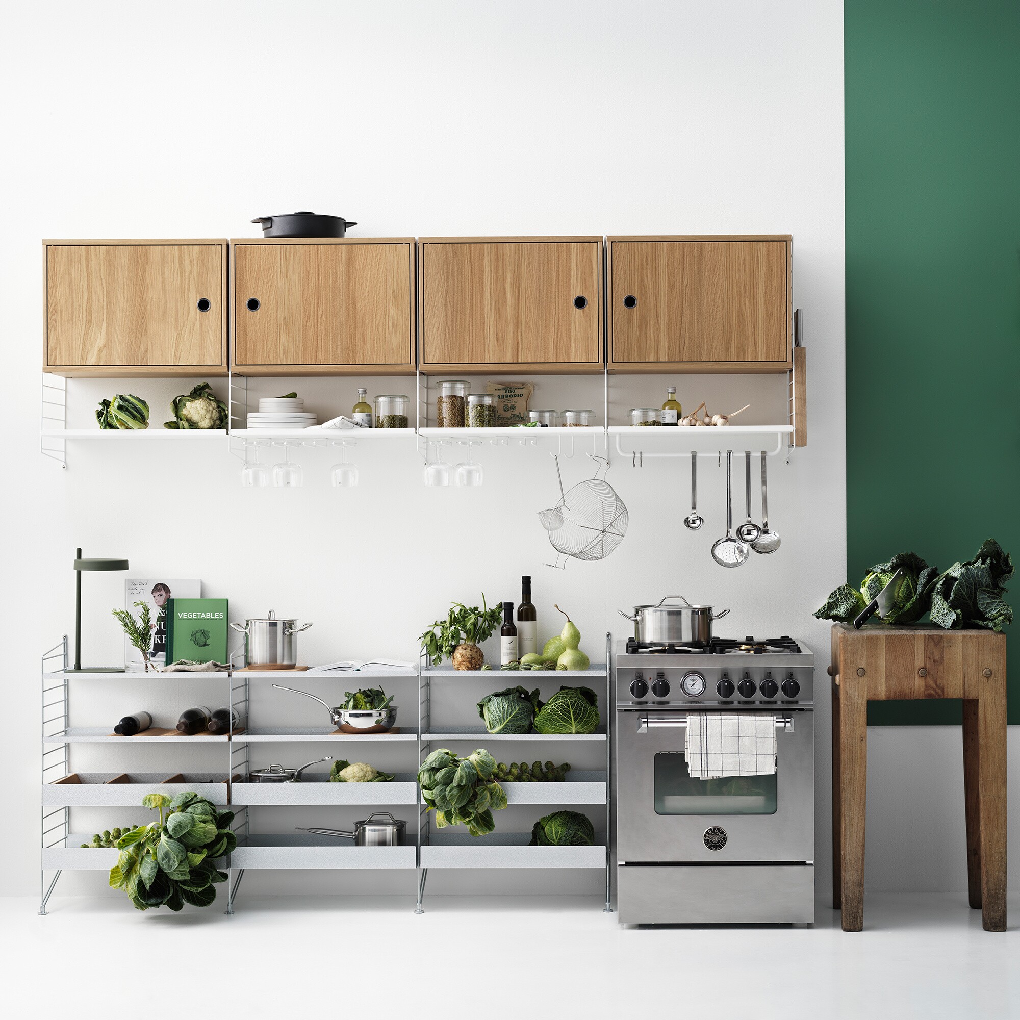 String System Cabinet with swing door 58x42x30cm