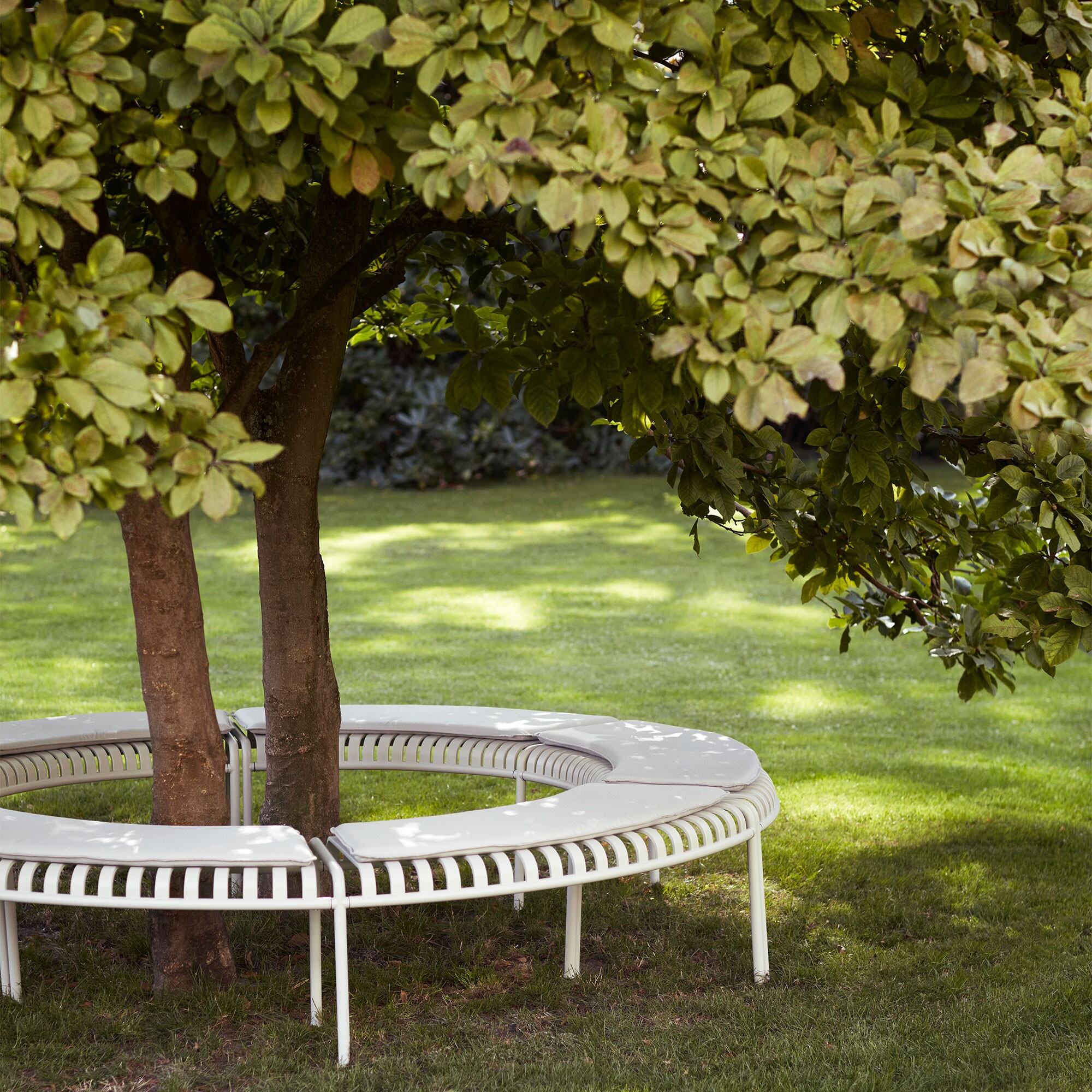 Palissade Park Garden Bench