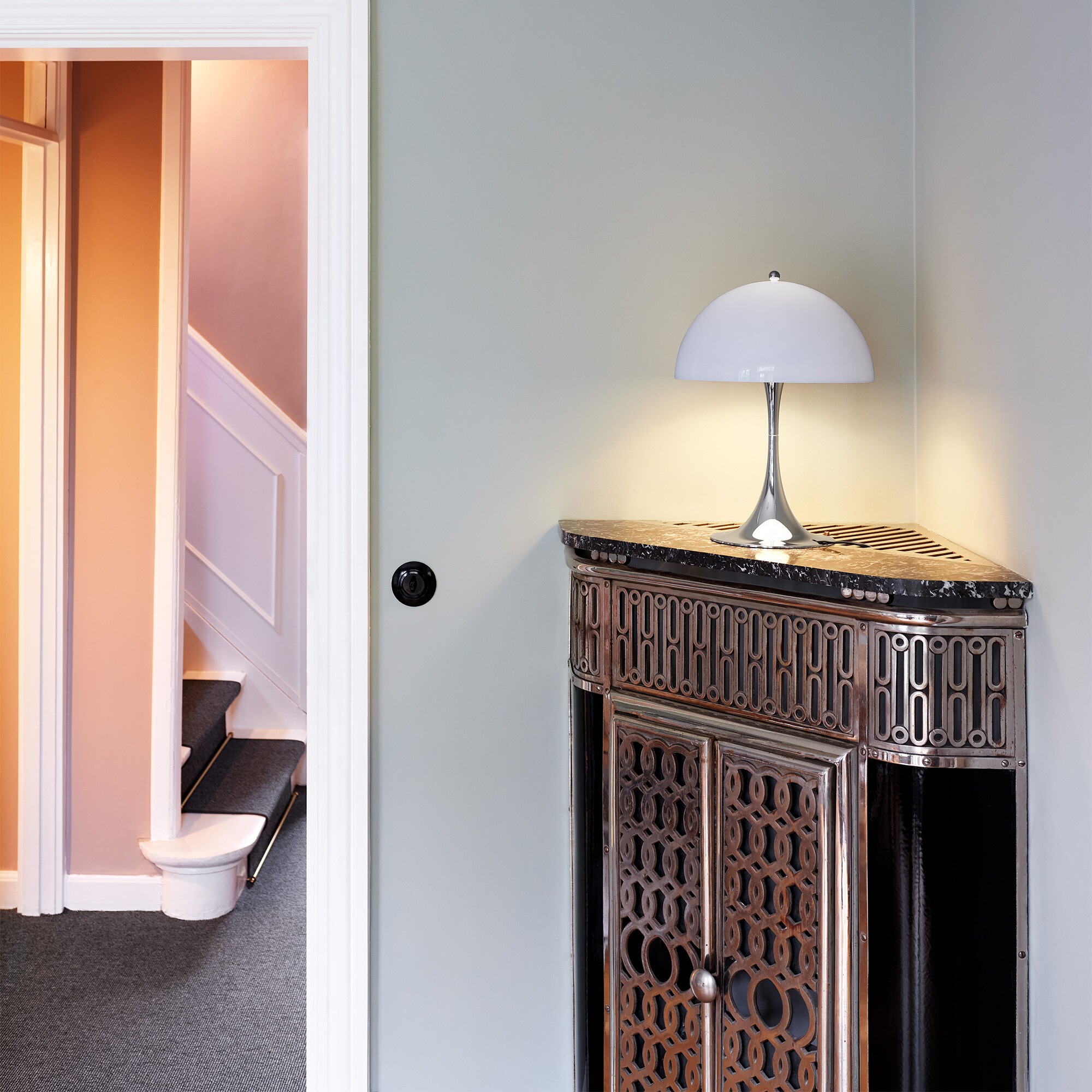 Panthella 320 Table Lamp