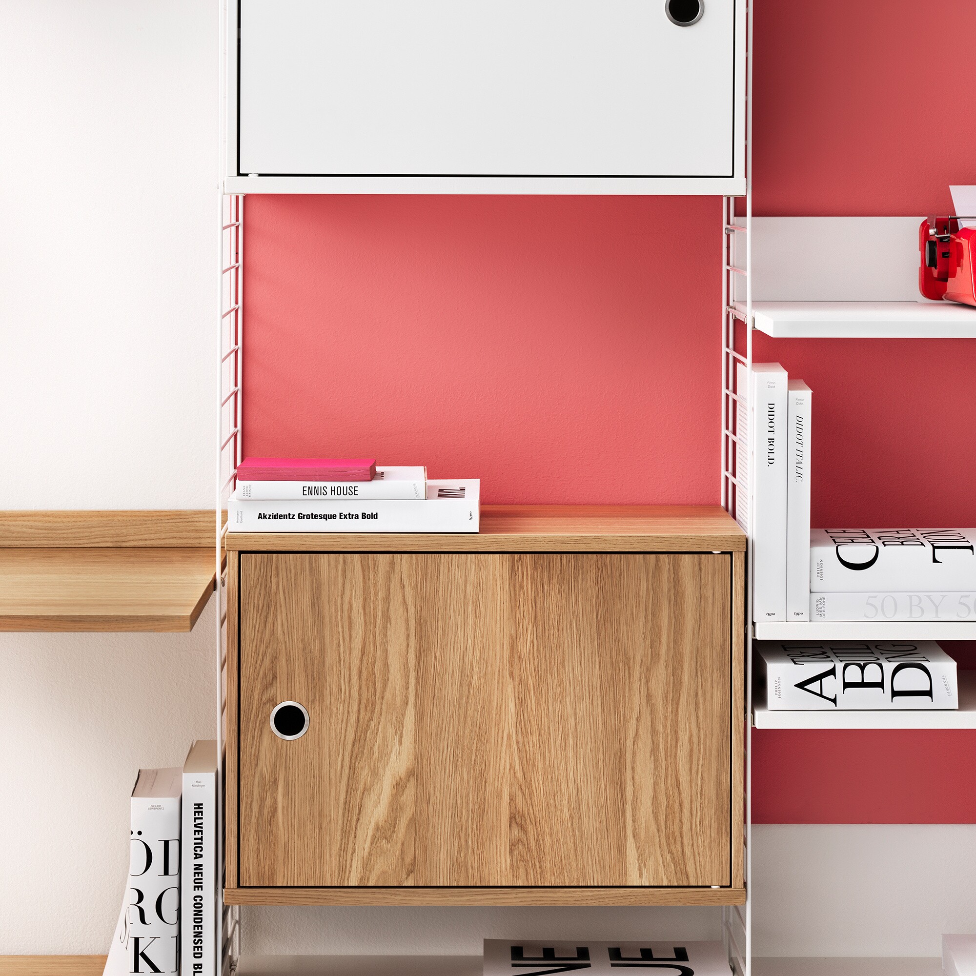 String System Cabinet with swing door 58x42x30cm