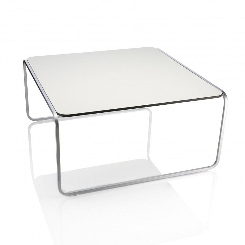 Toé T57 Side Table