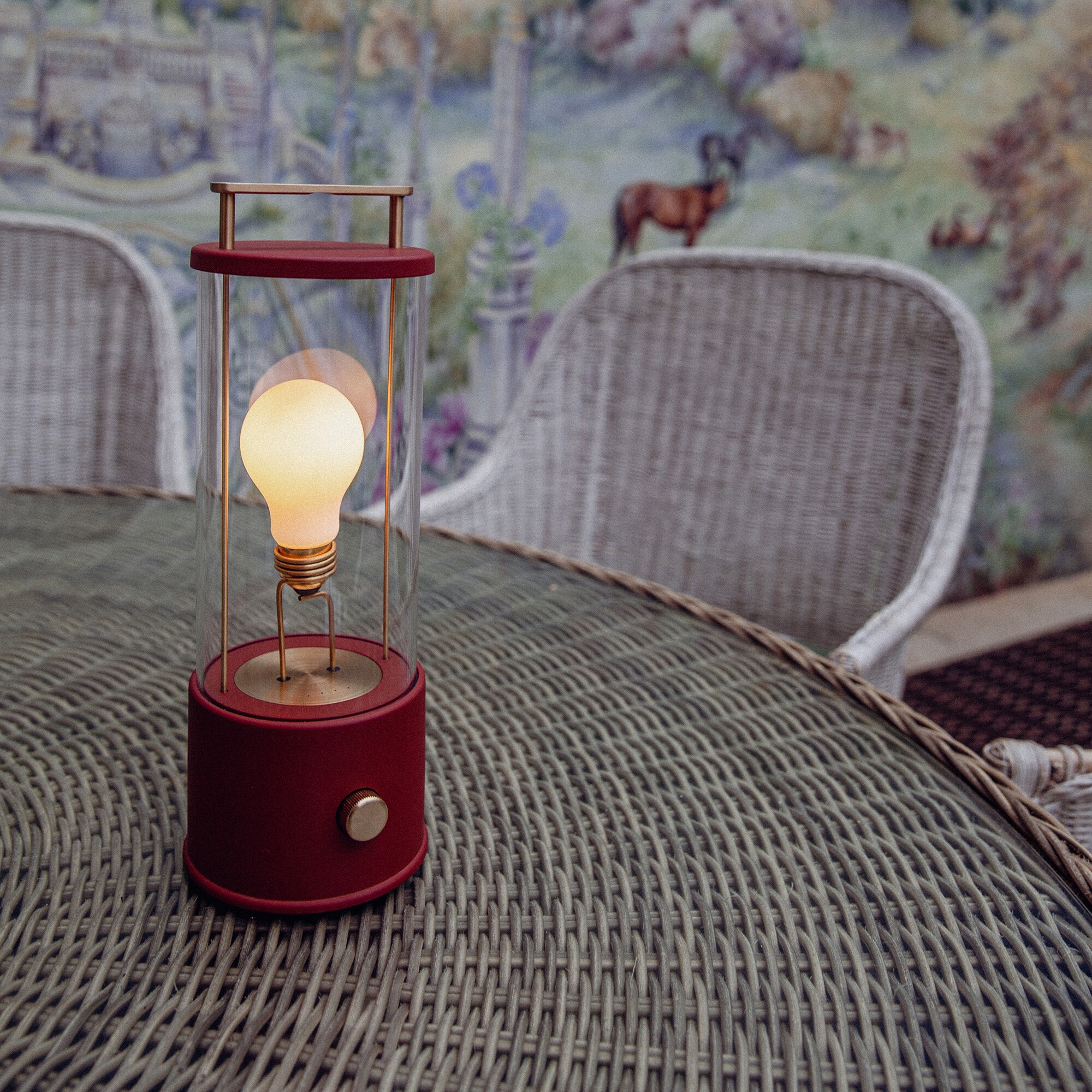 The Muse LED Lamp with Battery