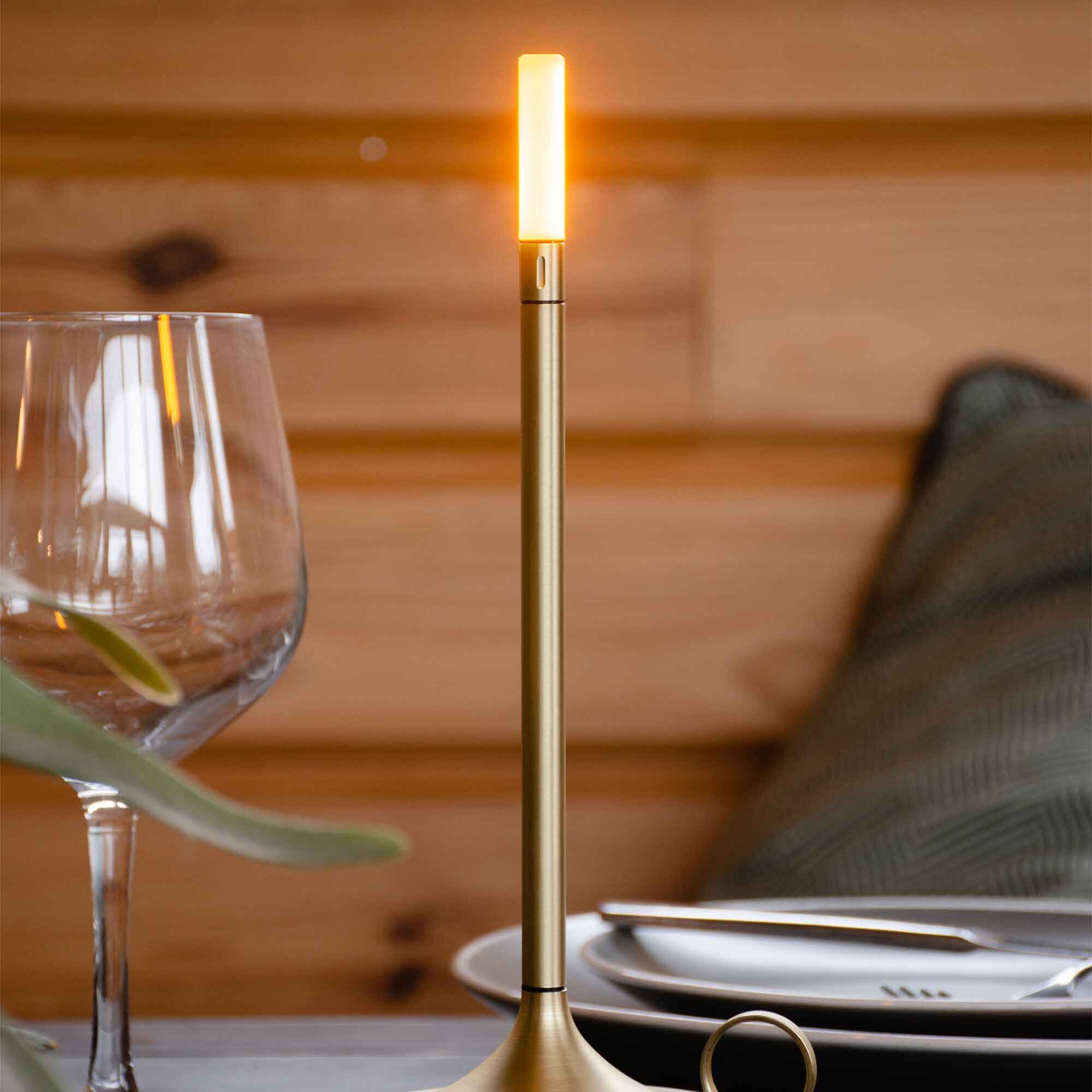 Wick LED Lamp with Battery