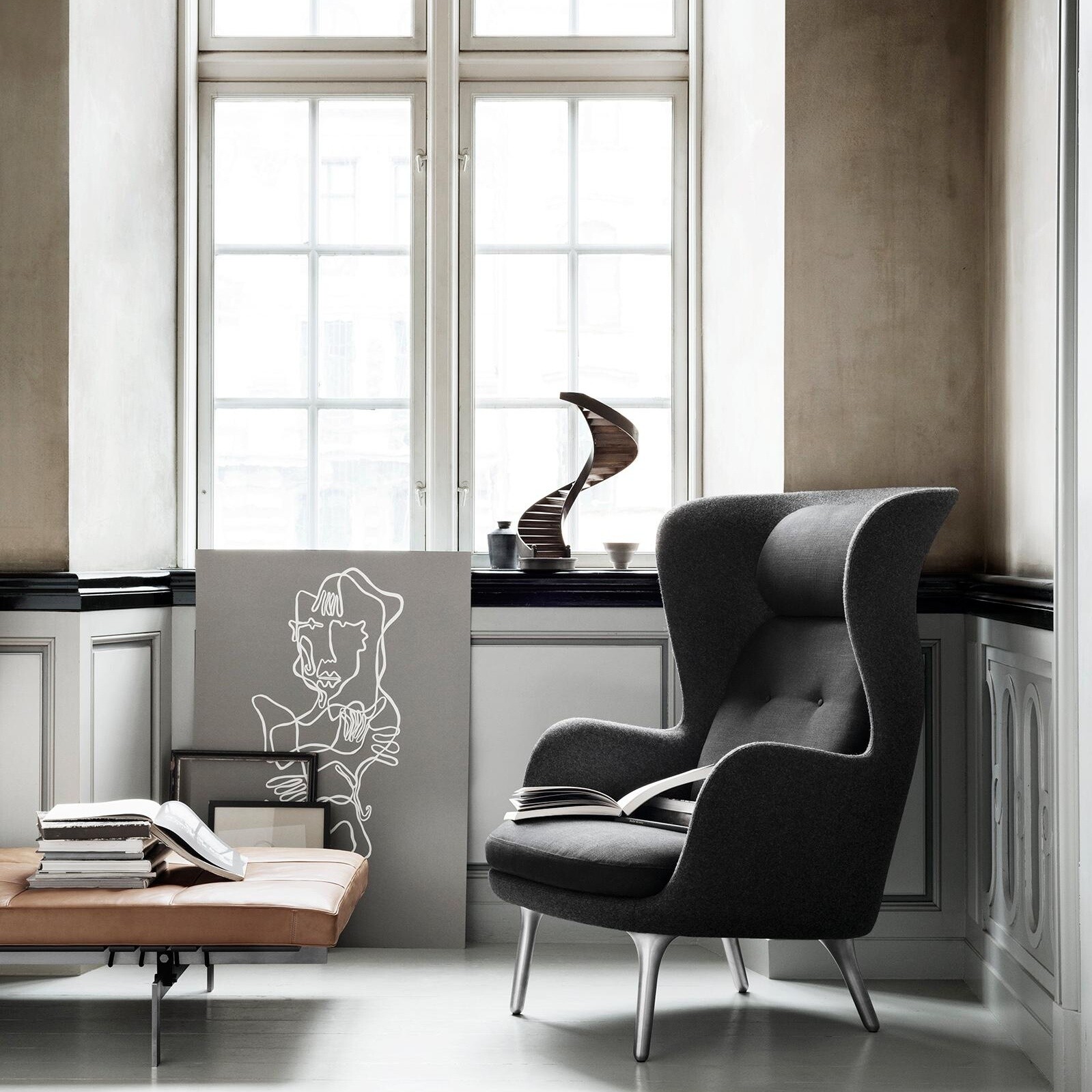 Ro™ JH1 Wingback Fabric Chair Aluminum Feet