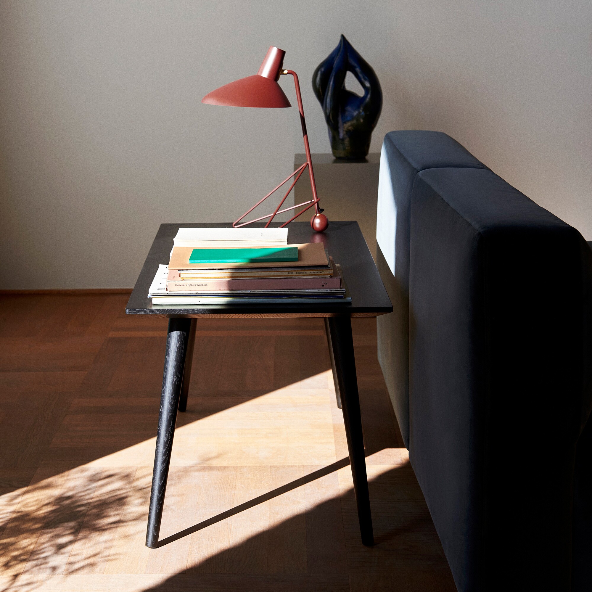 Tripod HM9 Table Lamp