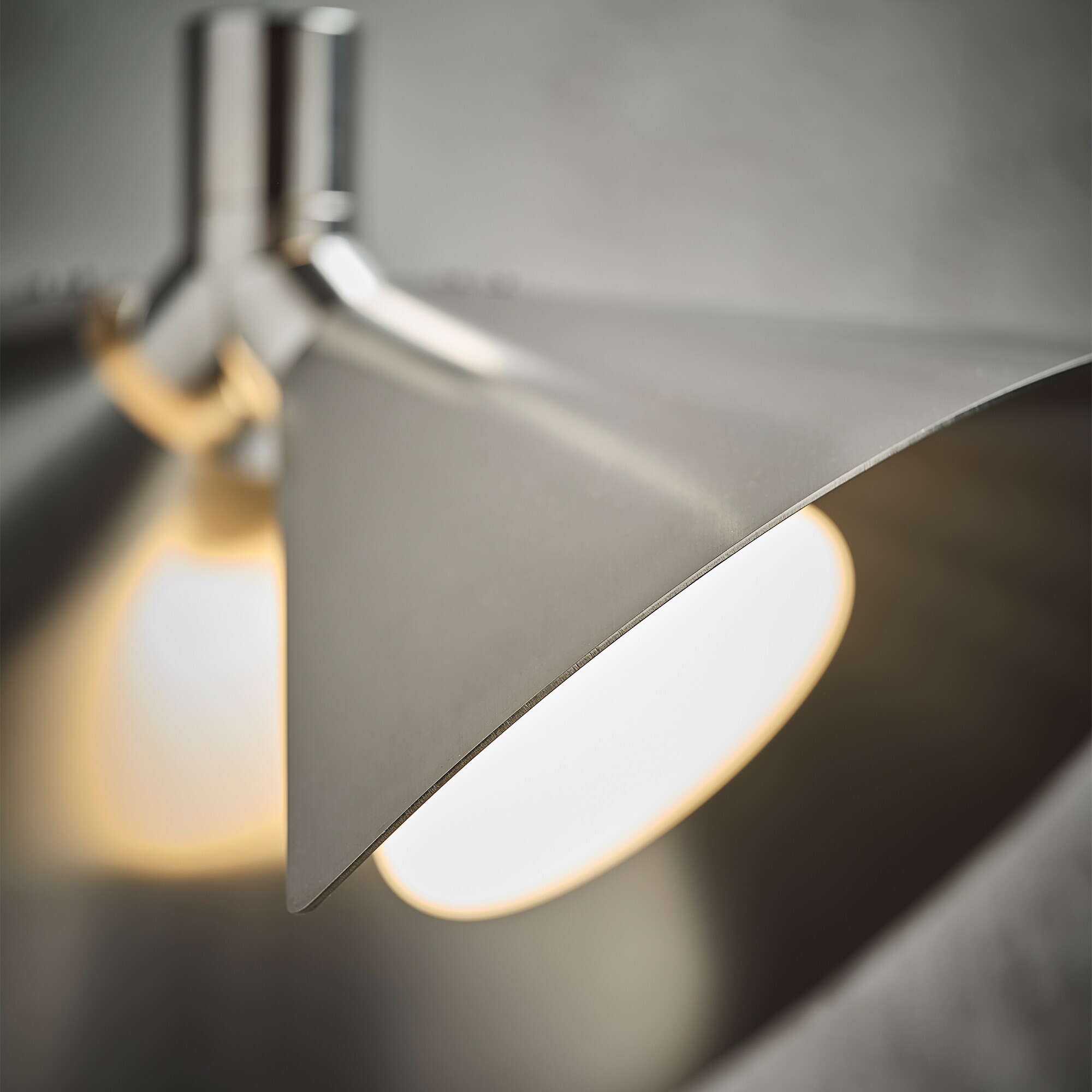Peel Suspension Lamp