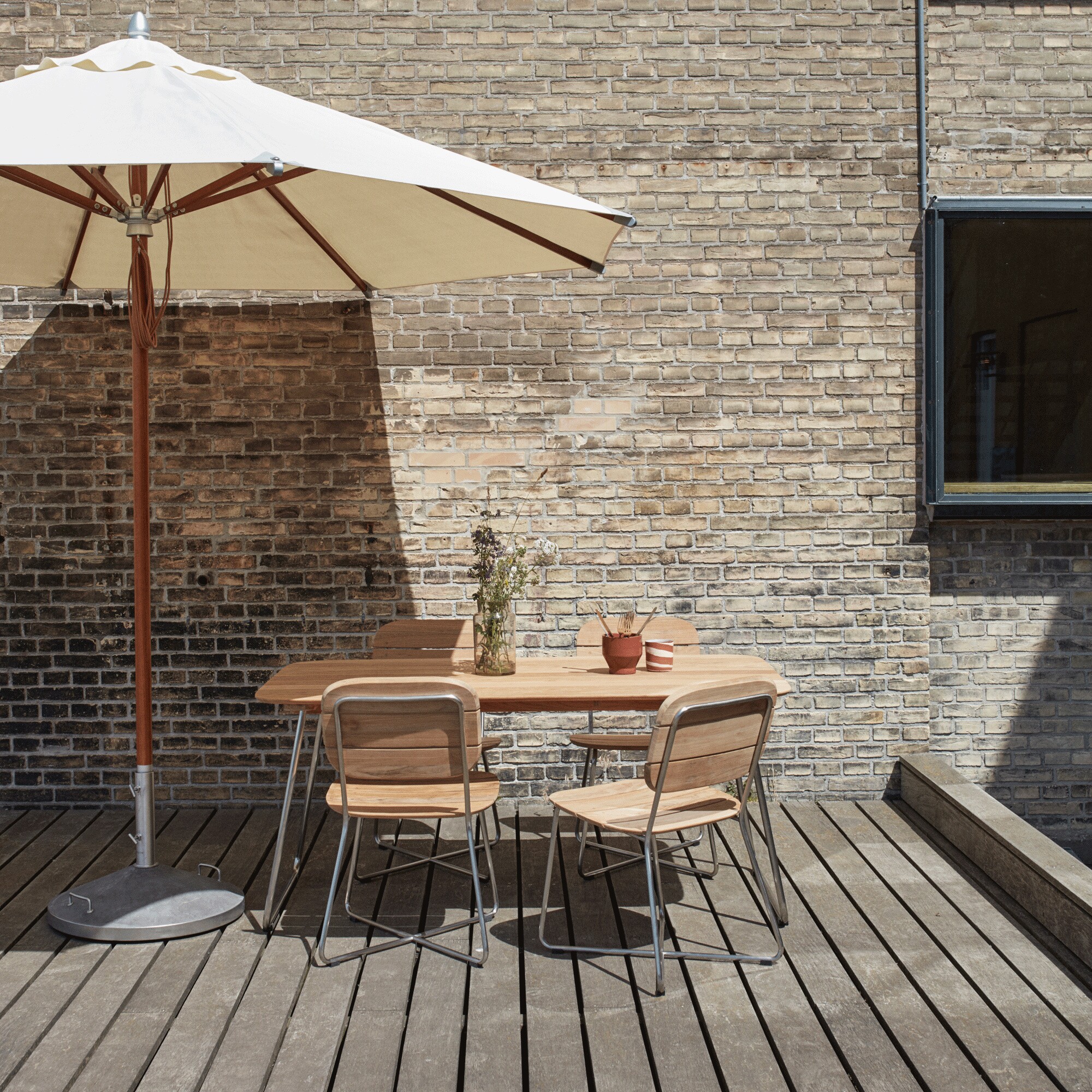 Skagerak Lilium Garden Table