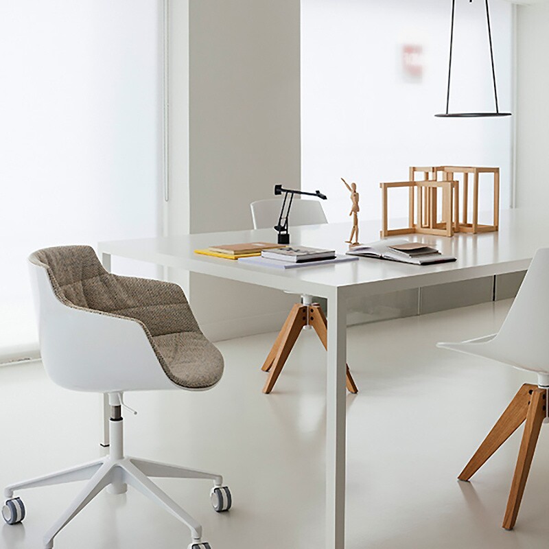 Tense Working Table H 73cm