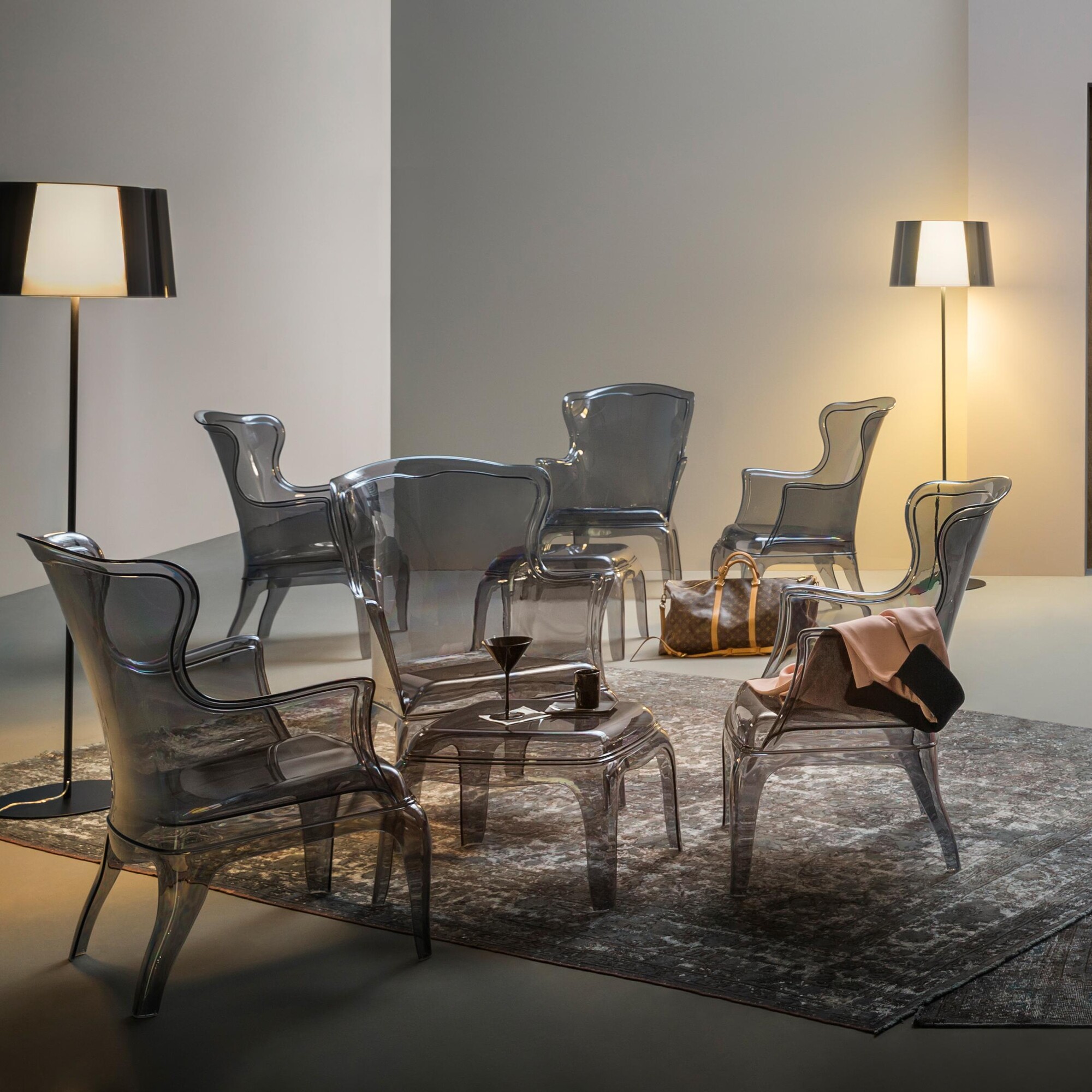 Pasha 661 Stool/ Side Table