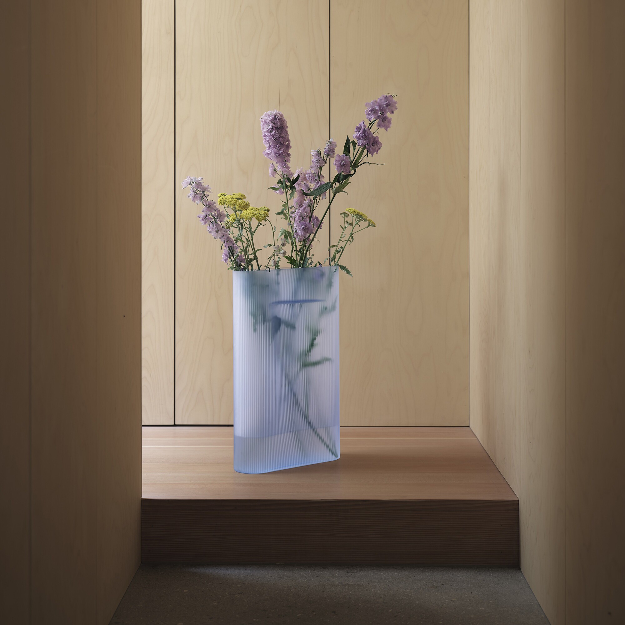 Ridge Vase Glass H 48.5cm