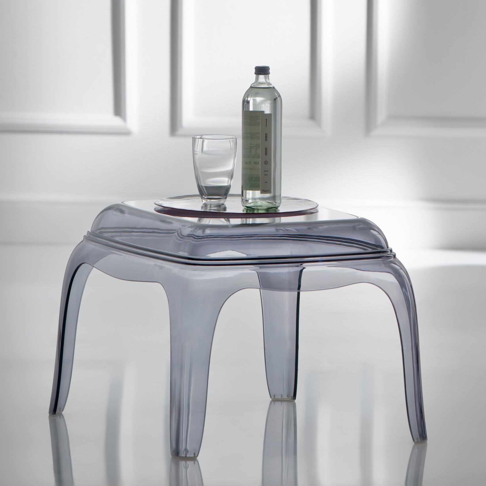 Pasha 661 Stool/ Side Table