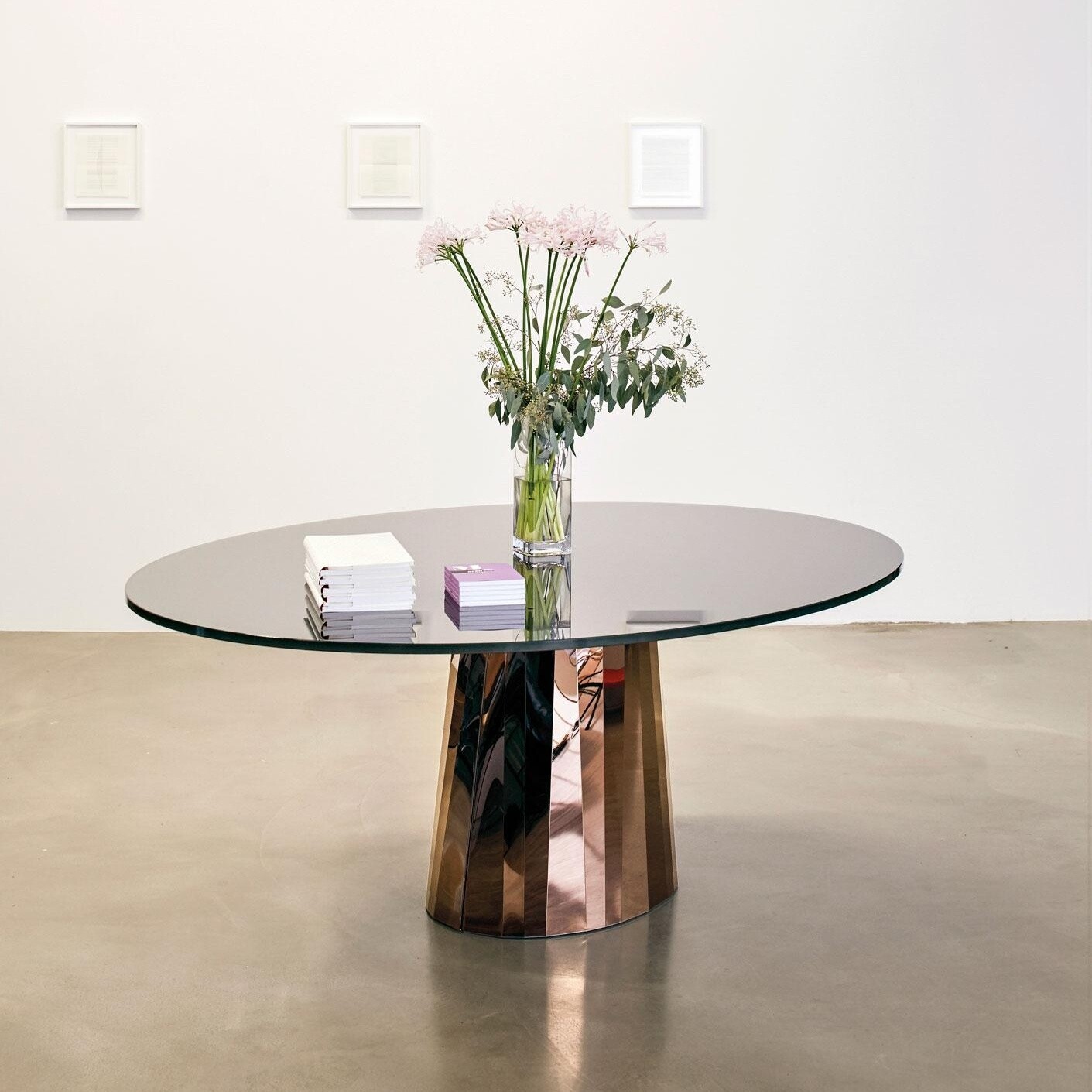 Pli Dining Table Table Top Lacquered
