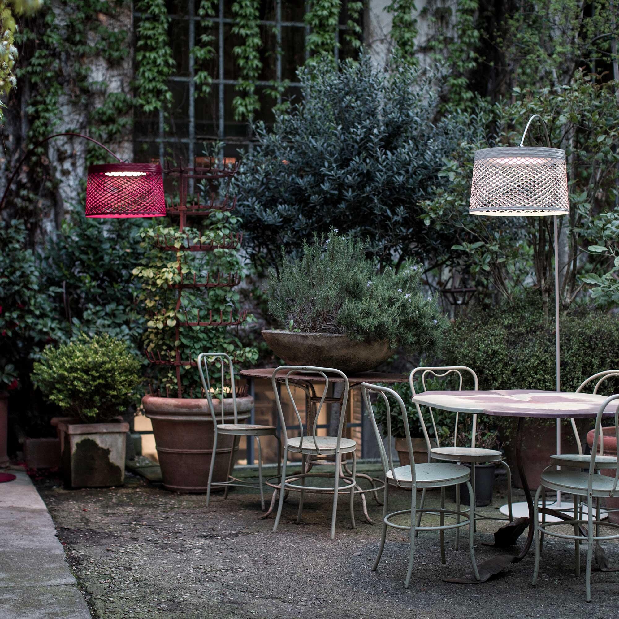 Twiggy Grid LED Outdoor Floor Lamp