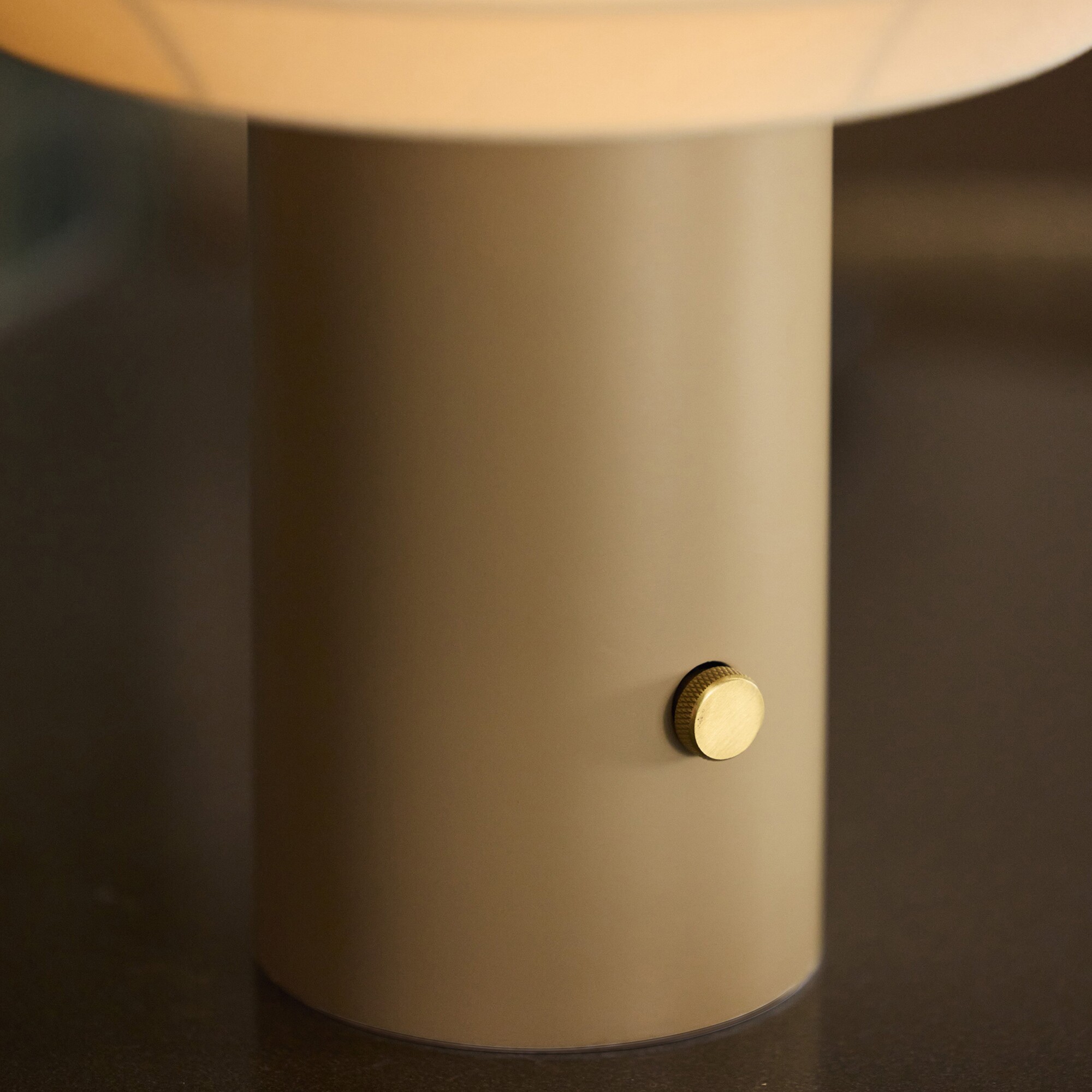 Tradition Table Lamp