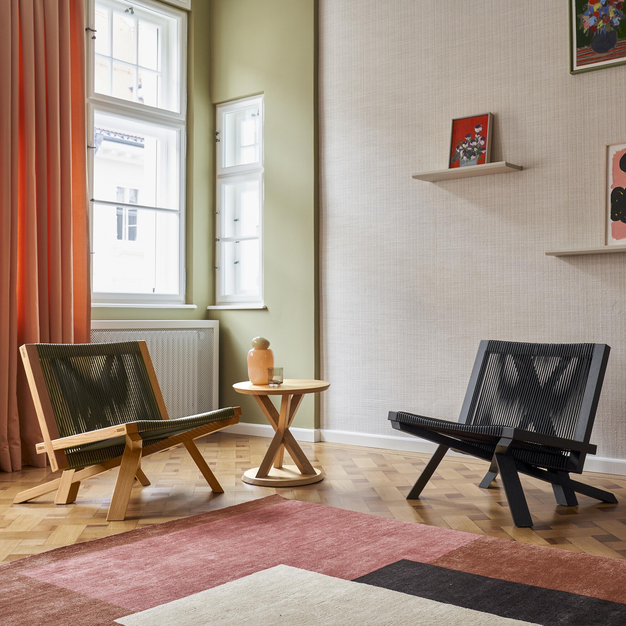 Volkshaus Side Table