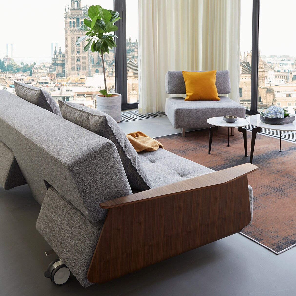 Long Horn Deluxe Excess Sofa Bed with Armrests 245x114cm