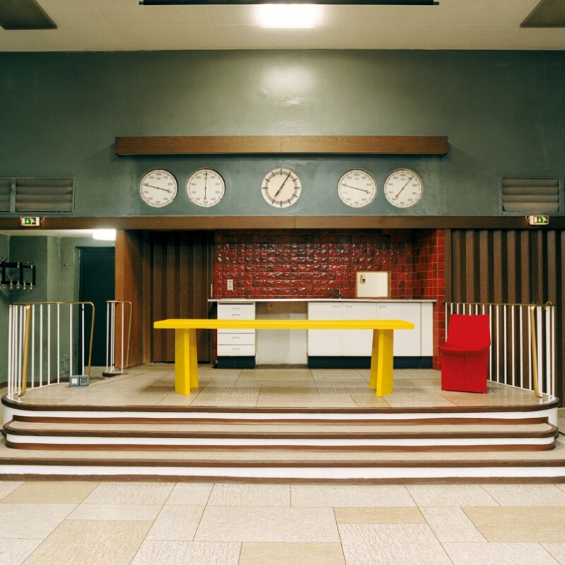 Pallas Indoor Table 240x75x72cm