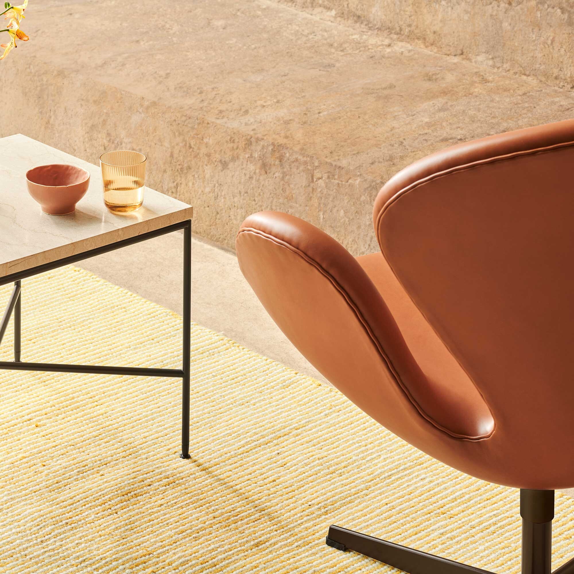 Swan™ Chair Leather Brown Bronze Base