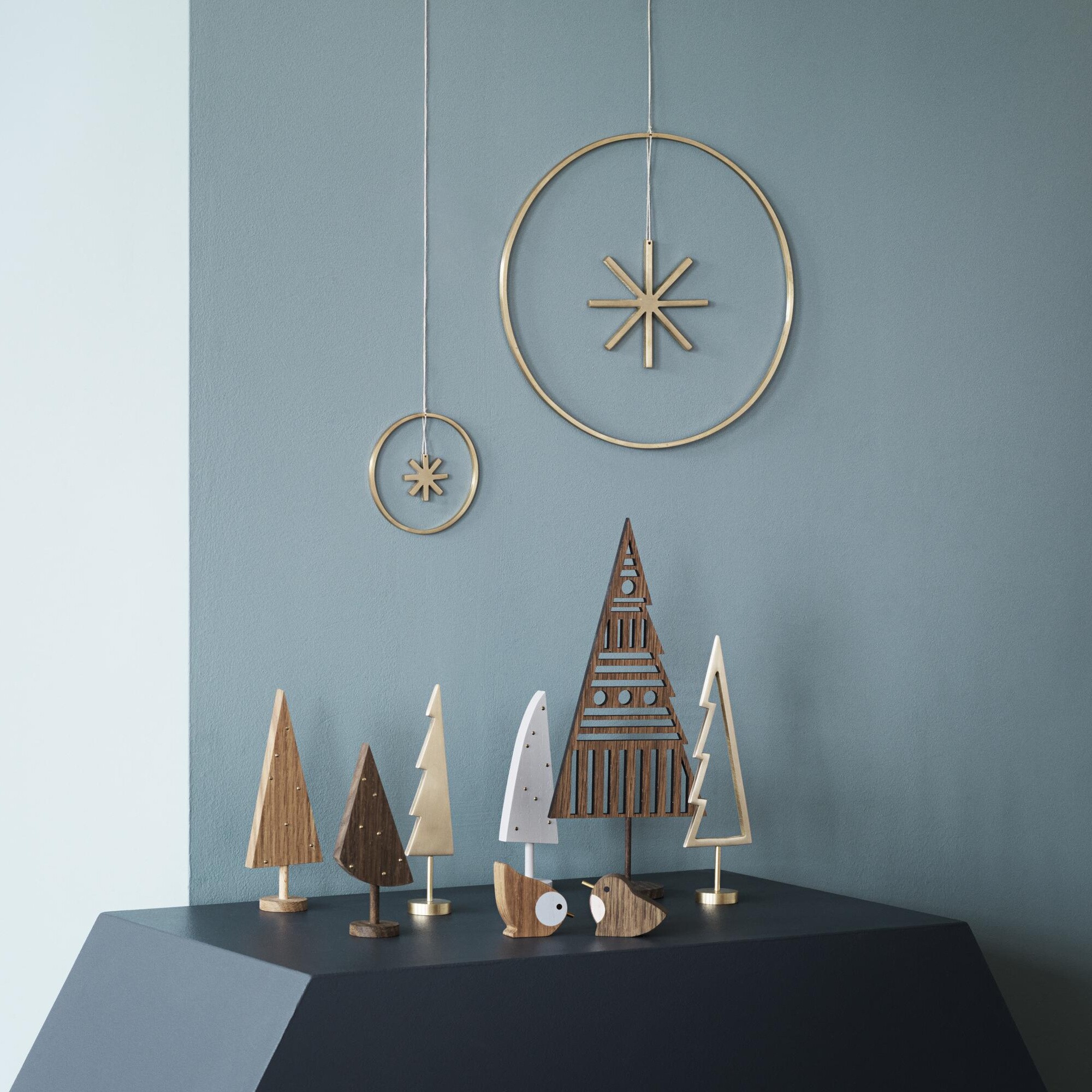 Winterland Brass Christmas Tree