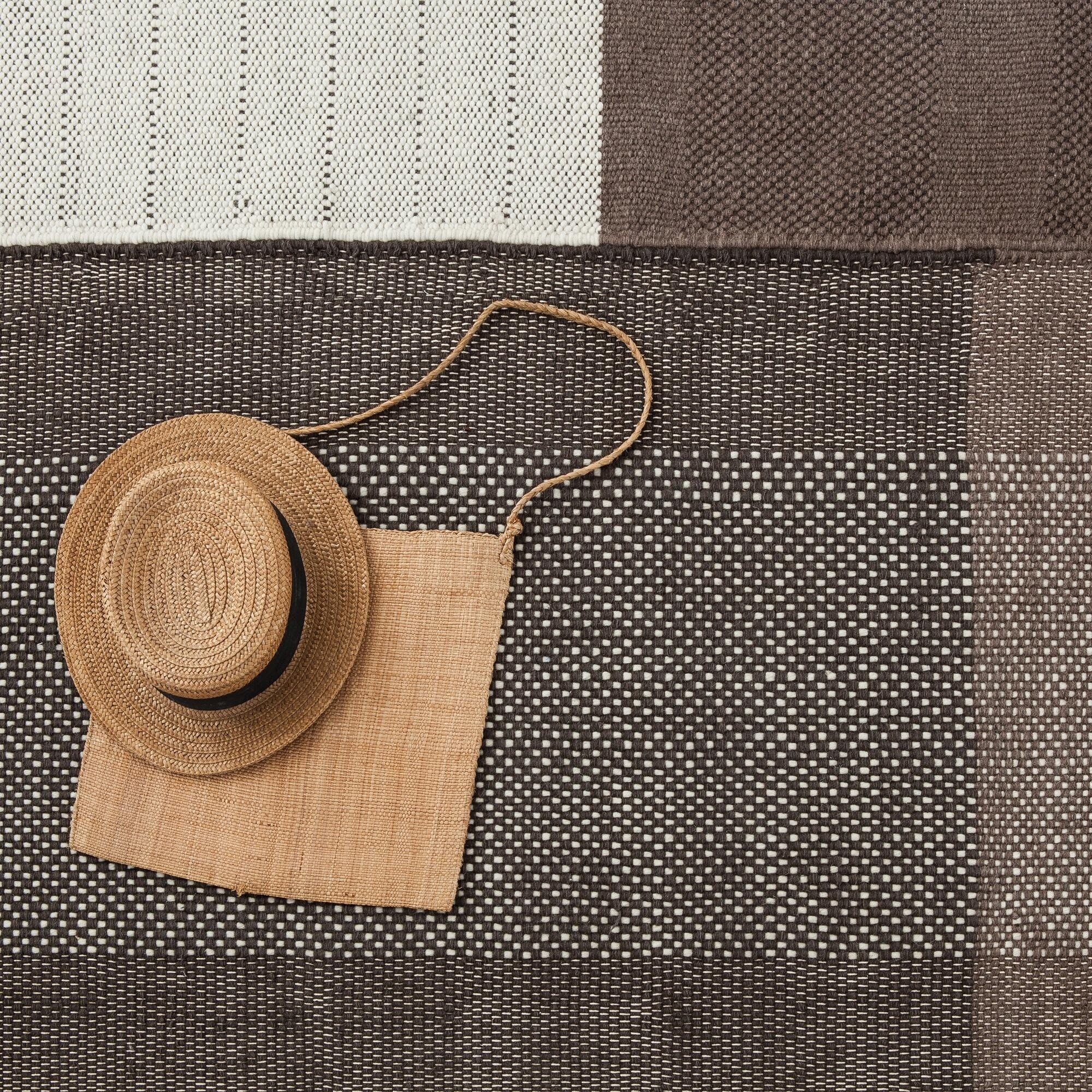 Tres Wool Felt Carpet 170x240cm