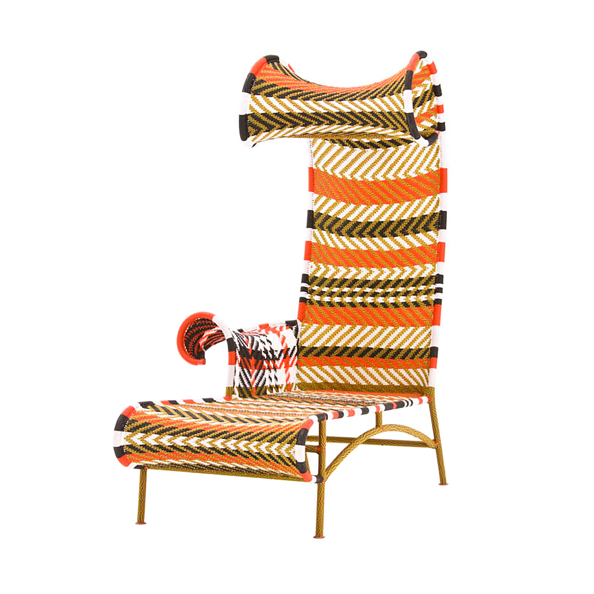 Shadowy Chaise Longue